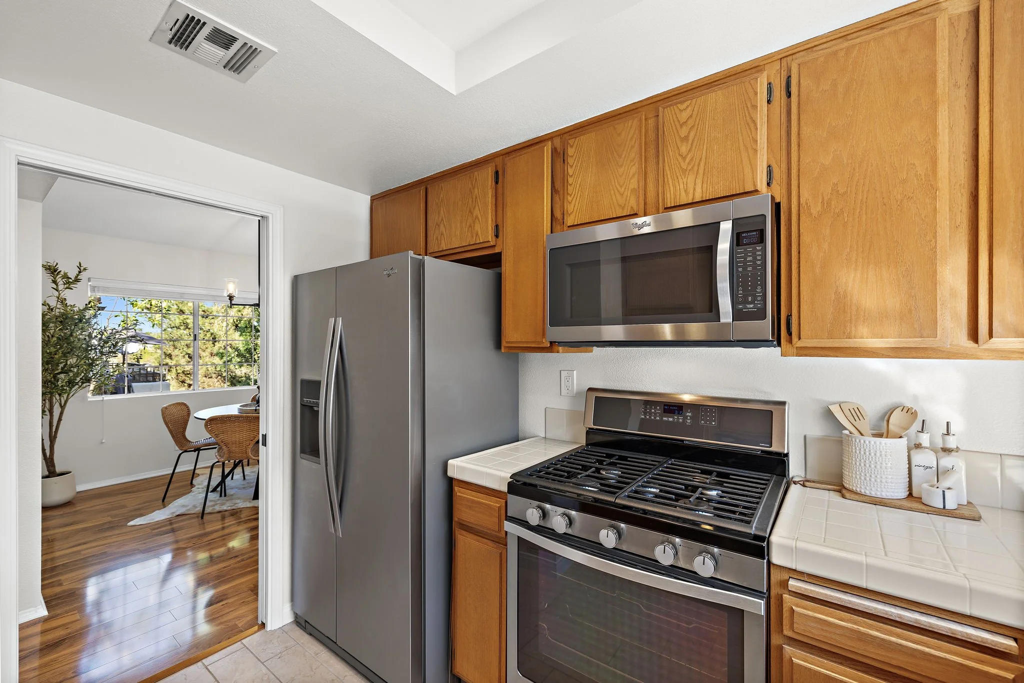 27-web-or-mls-27191 Ryan 27.jpg