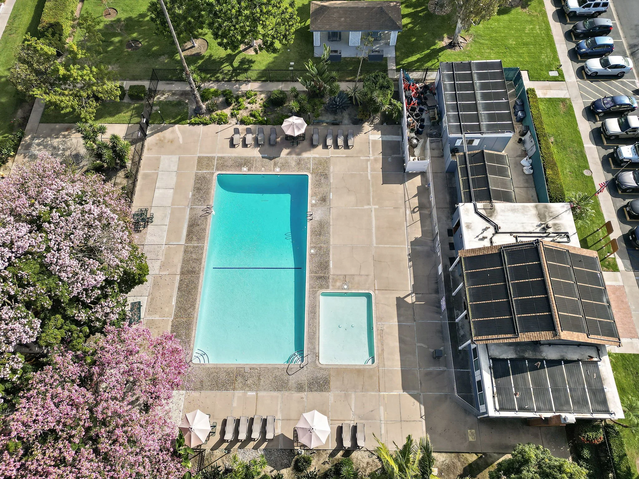 3-web-or-mls-10224 Holburn 3.jpg