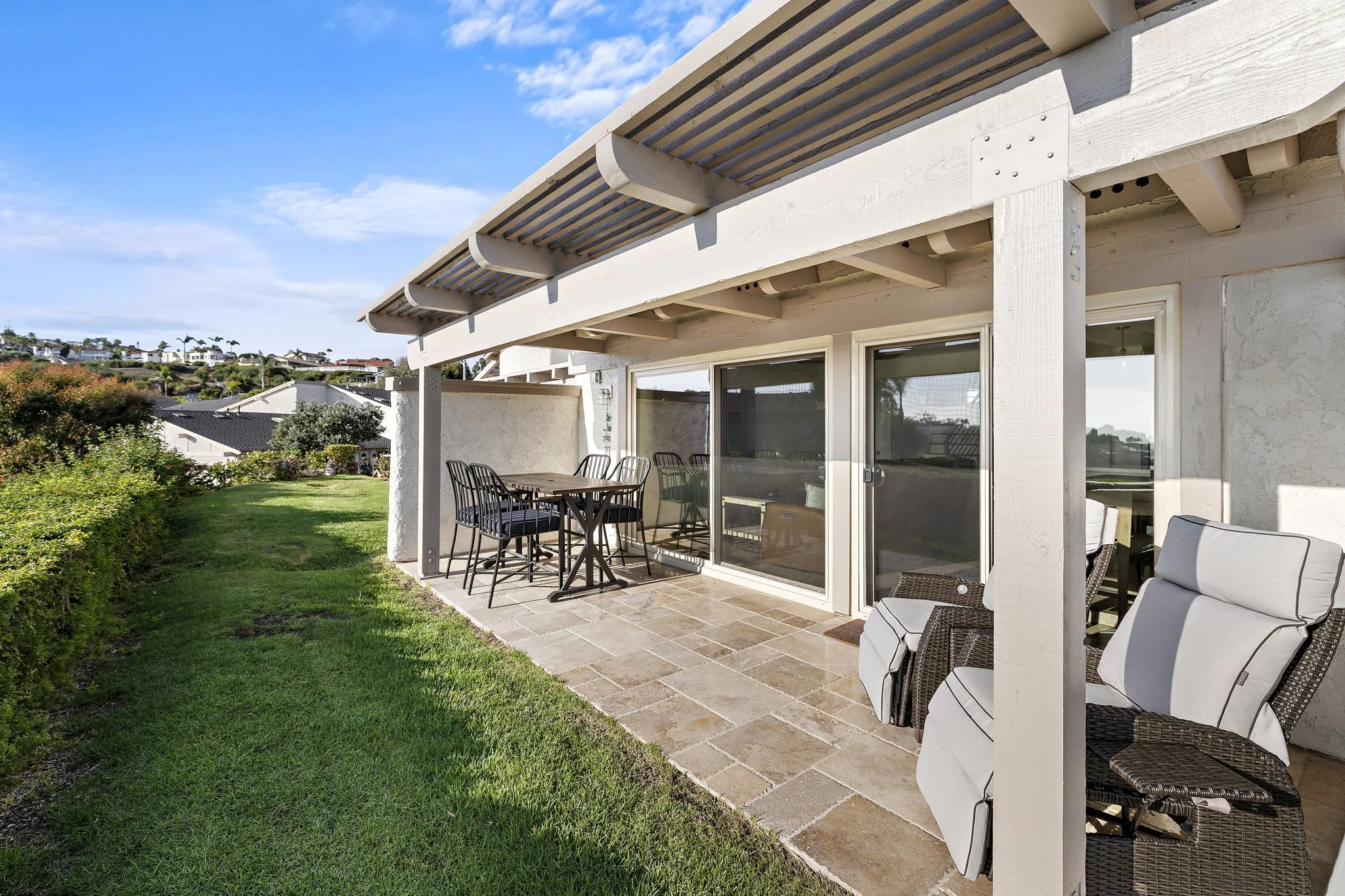41-web-or-mls-567 Avenida Adobe 41.jpg