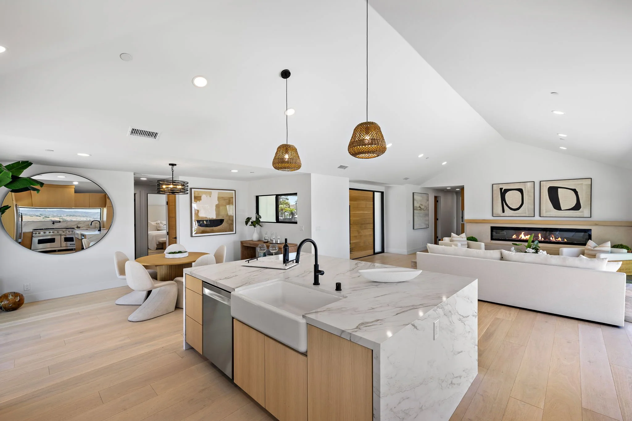 36-web-or-mls-820 Calle Mendoza 36.jpg