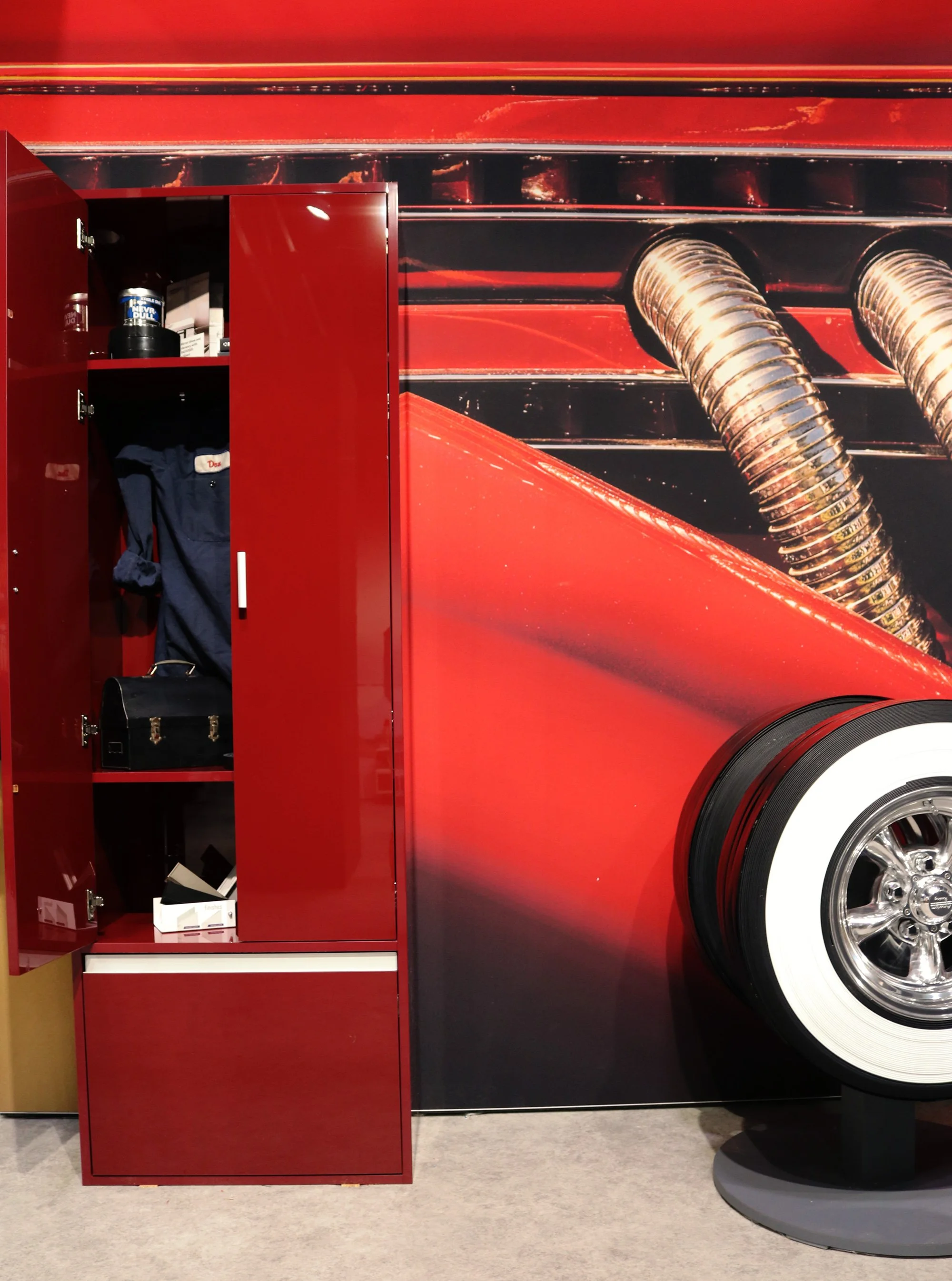 Concept Design: Devin Schmidt, Furniture design: Devin Schmidt, Prop styling/sourcing: Devin Schmidt, Edgeband tire design: Devin Schmidt