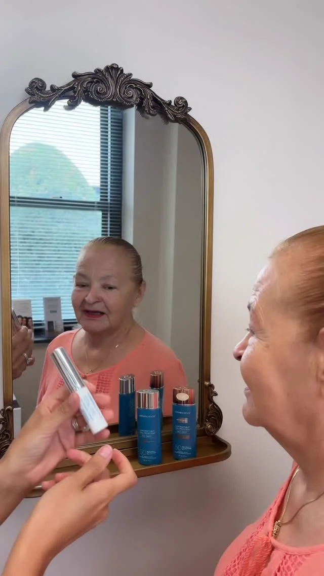 Doesn’t Yaya look beautiful in her @colorescience ?!π©΅
total protection® = βοΈ + Environmental Defense
Traditional sunscreens only protect from UVA/UVB rays. But what about the HEV or blue light? Blue light emitted by computers, smartphone