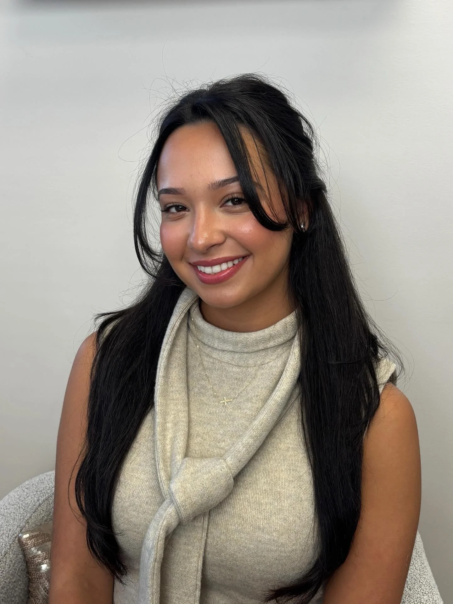 We are thrilled to introduce Lilia, who is joining InSkin as a Registered Nurse. She brings over two years of clinical experience and a nursing degree from Adelphi University, with a background on a cardiac unit and current specialization in postpart