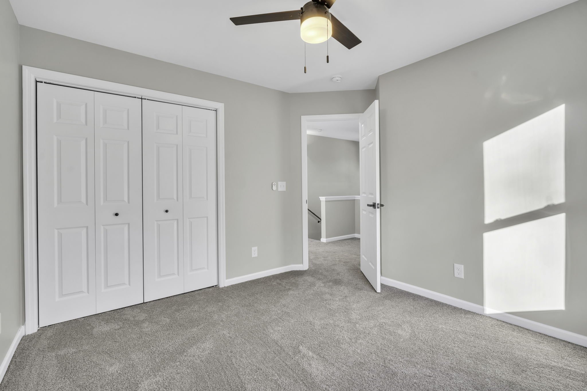 20-web-or-mls-2894-09668.jpg