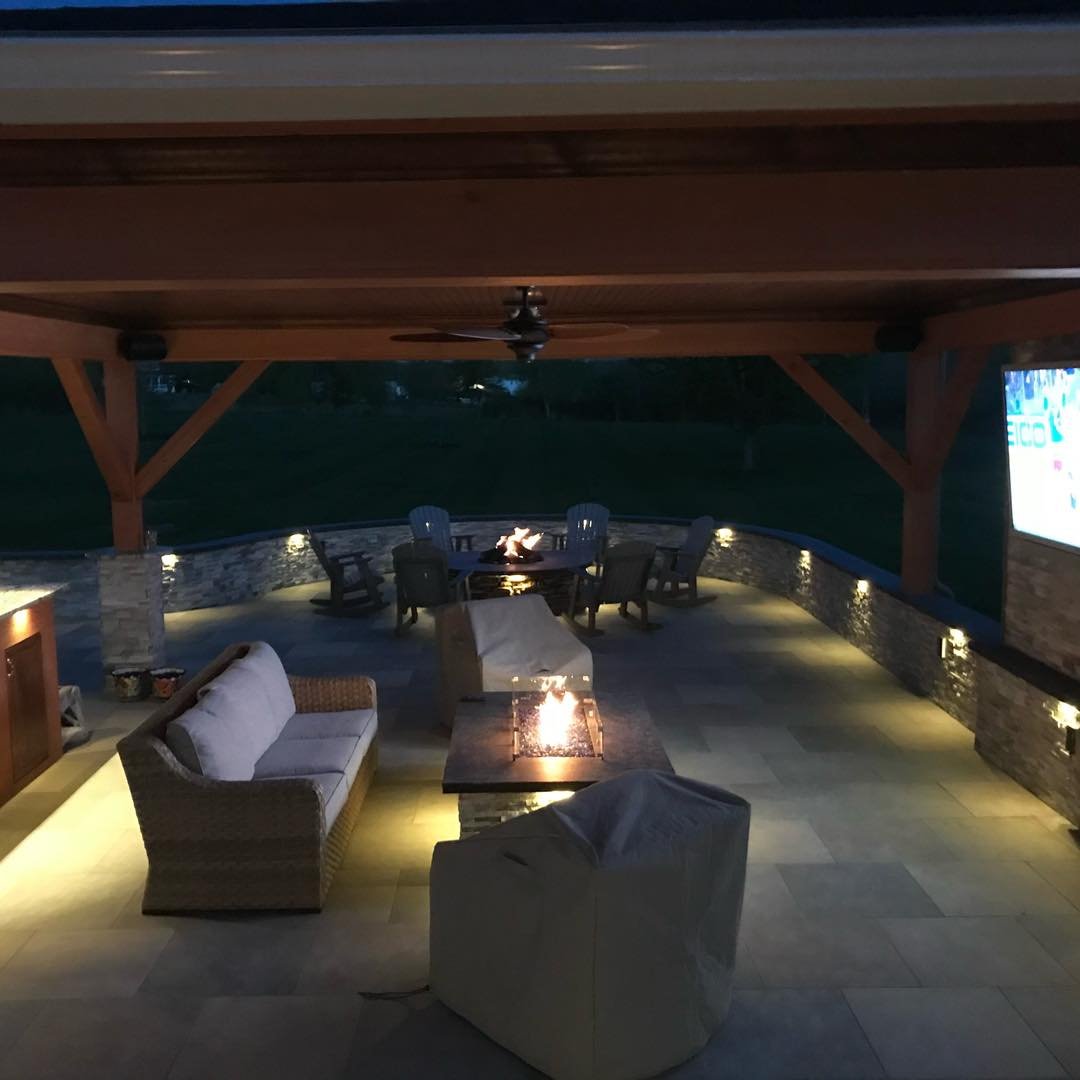 Pinnacle_Patio2.jpeg