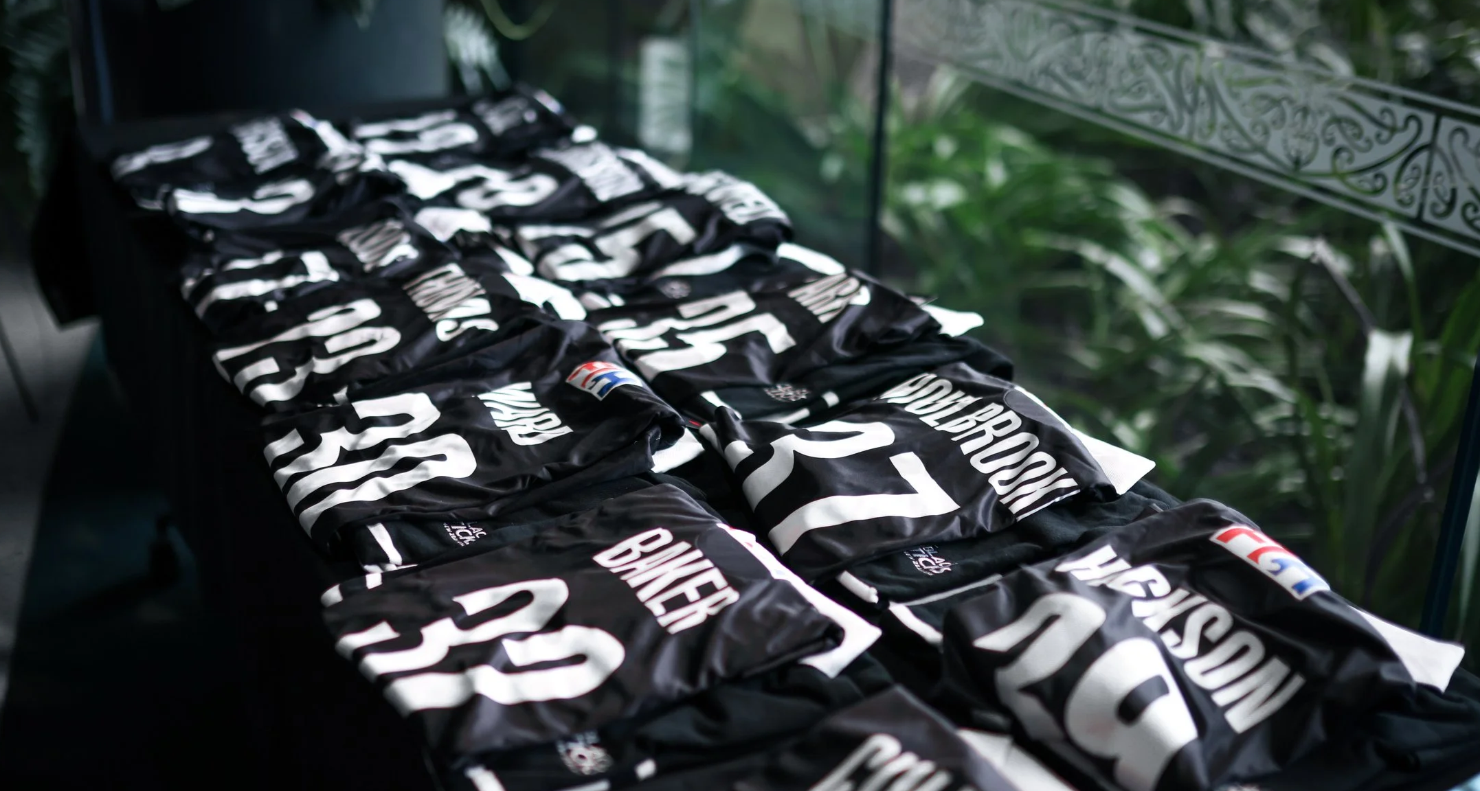 VANTAGE BLACK STICKS MEN ARRIVE IN EUROPE AHEAD OF WORLD CUP
