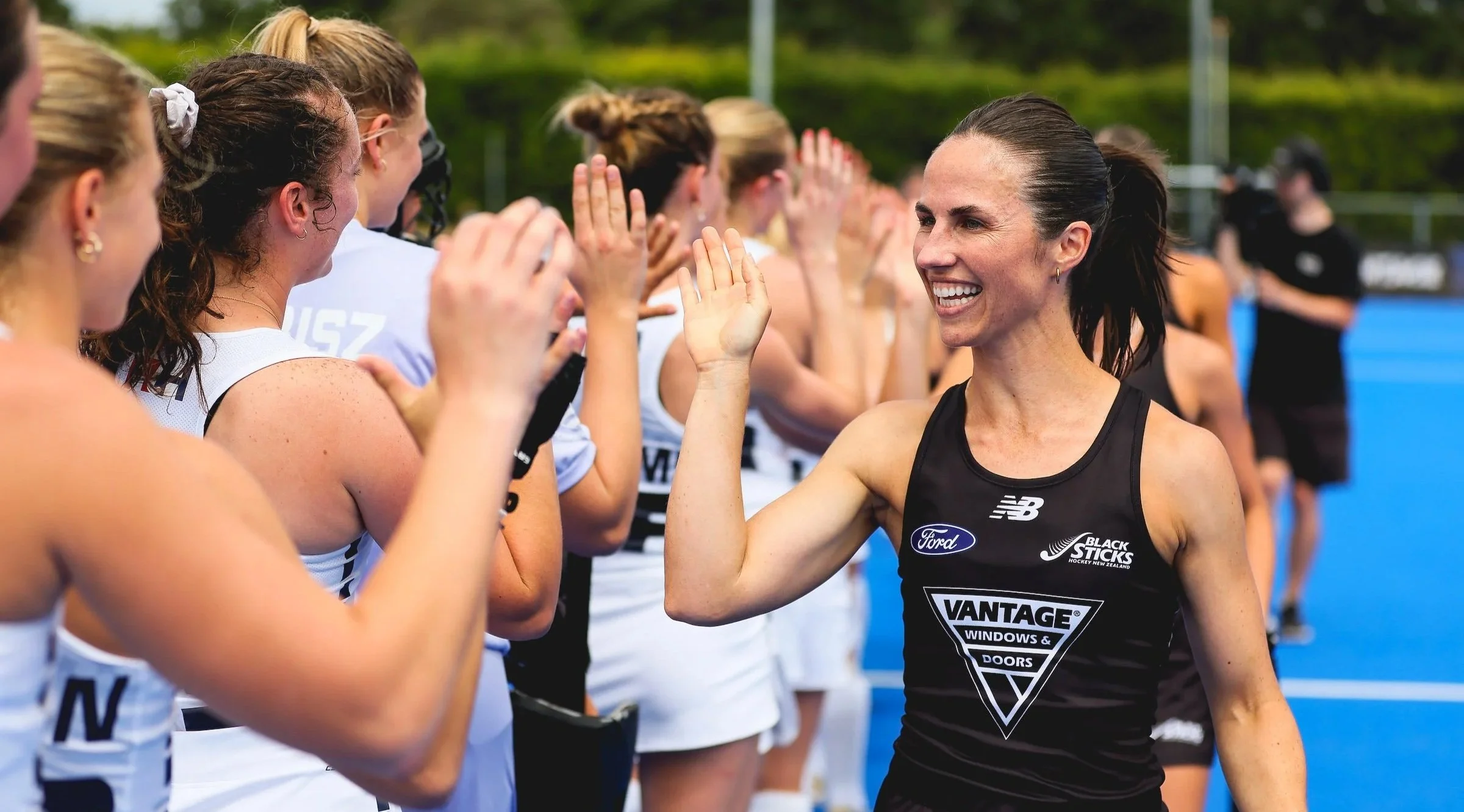 HANNAH GRAVENALL CALLS TIME AND RETIRES FROM INTERNATIONAL HOCKEY