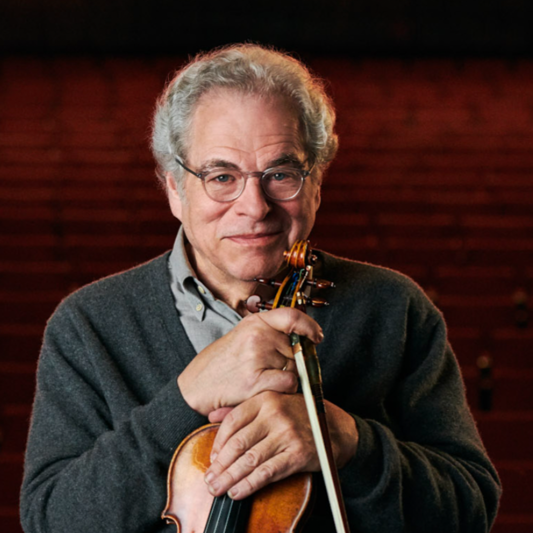 Itzhak Perlman with a violin