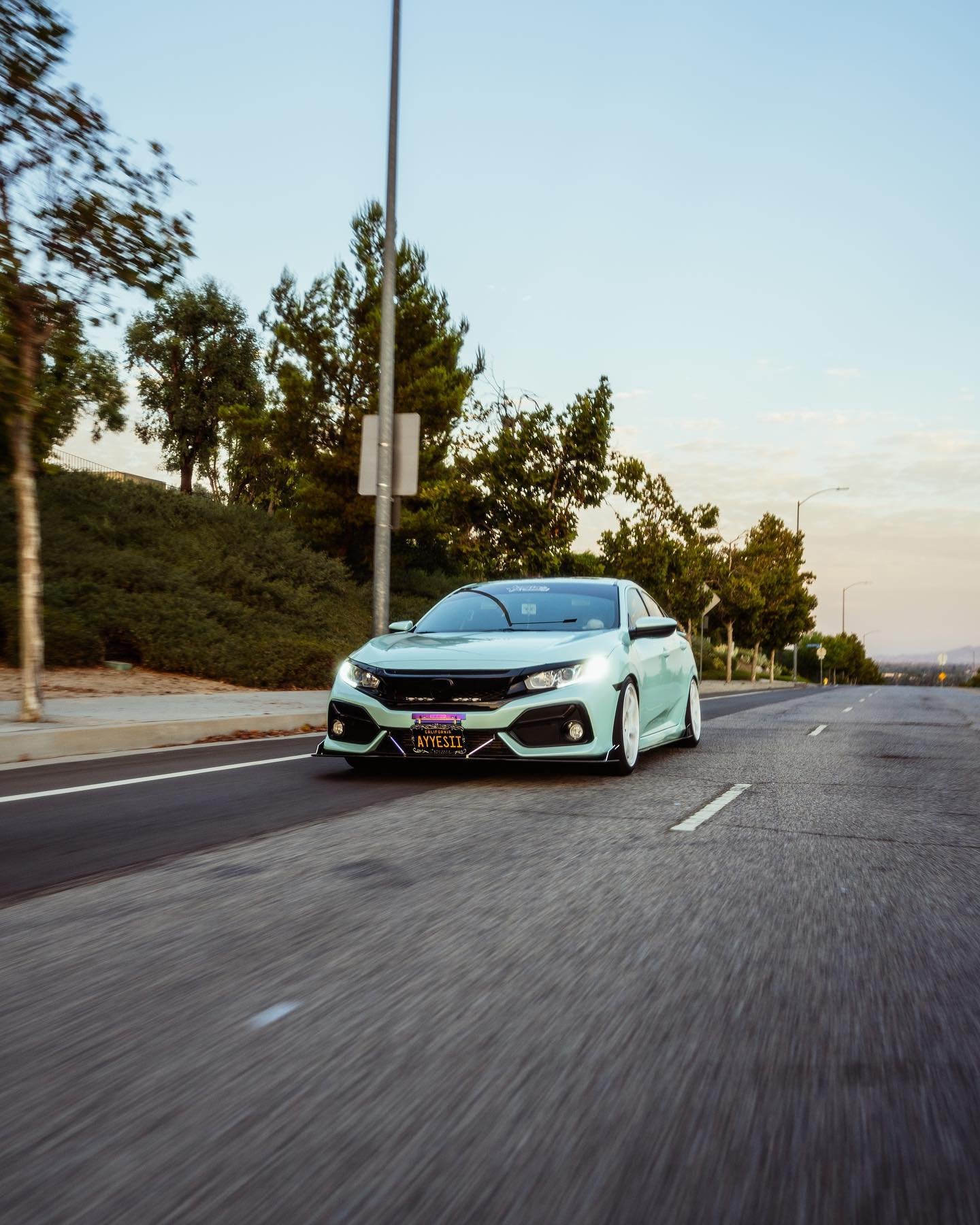 One minty fresh civic comin&rsquo; right up! Wrapped in @inozetek Crystal blue. Love how this project turned out, and love how the car sits right now. Gonna be a busy month, so stay tuned for more hellasexy wraps 🔥
.
.
.
#hellasexy #hellasexywraps #