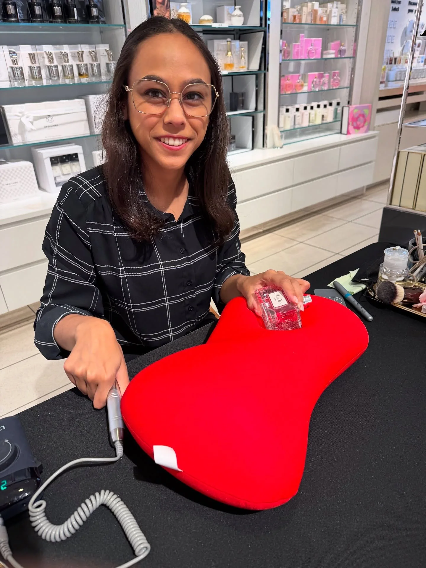 Elevated moments, personalized on the spot by a live event artist make for the most meaningful keepsake gifts ✨

I had the pleasure of live engraving at Nordstrom&rsquo;s Beauty Bash this past Saturday. This on-site activation was such a fun and easy