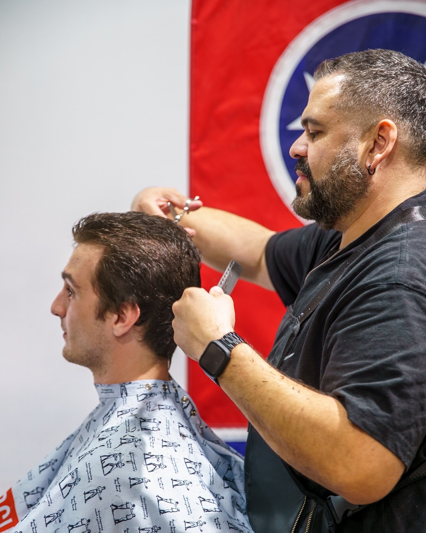 Whether you are in it for the cut or are just looking to unwind a bit, when the barber and chair come together, there is no better way to connect with someone and take some time to recharge. #fridayvibes 
-
-
-
#theblockhousefranklin #barbershop #tnb