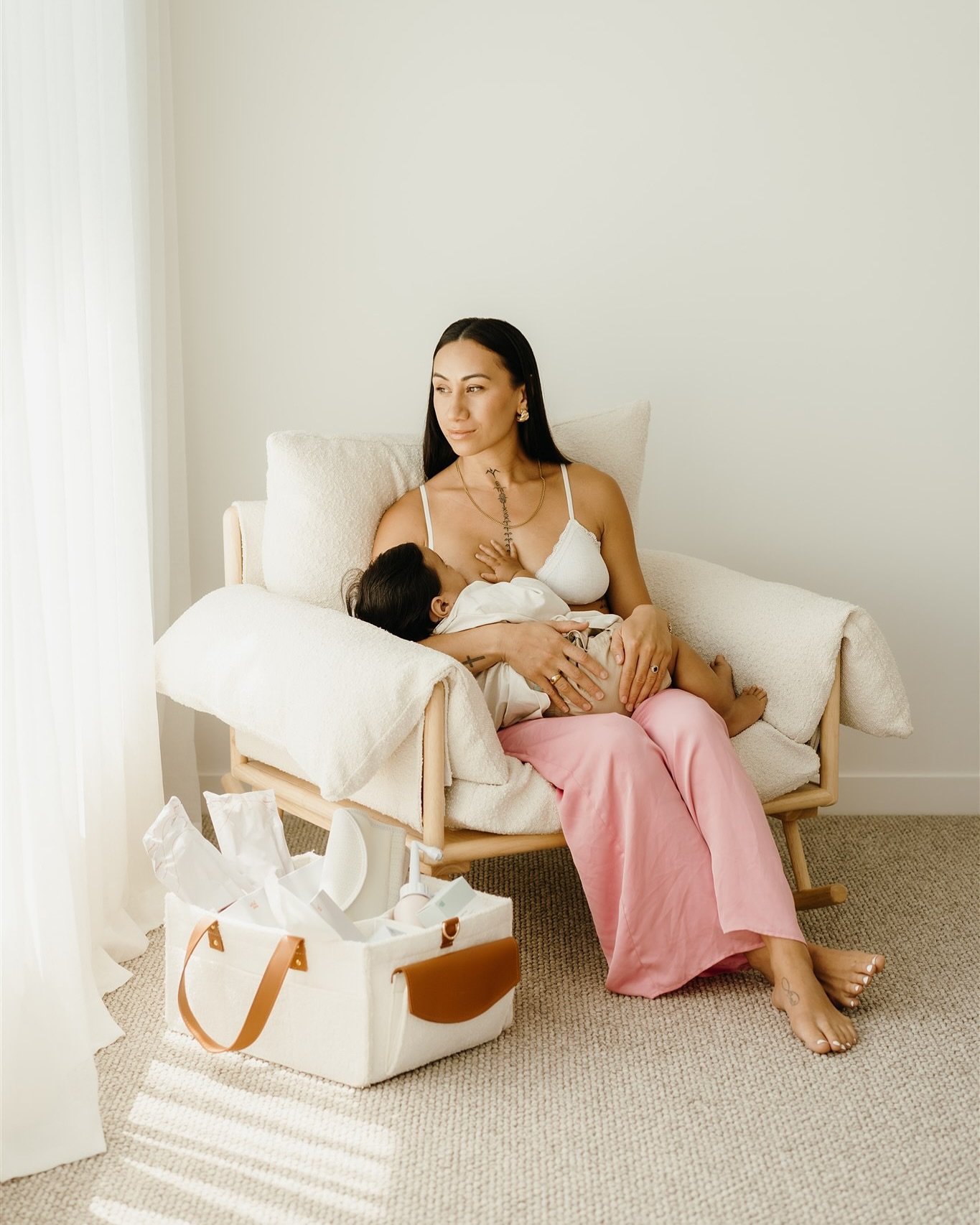 Bringing the bold and the beautifully real together for @vital.bits 🫶🏻 From slow moments at home to fun, punchy studio vibes. 

This campaign celebrates the strength, softness, and everyday rituals of motherhood with a product line designed to actu
