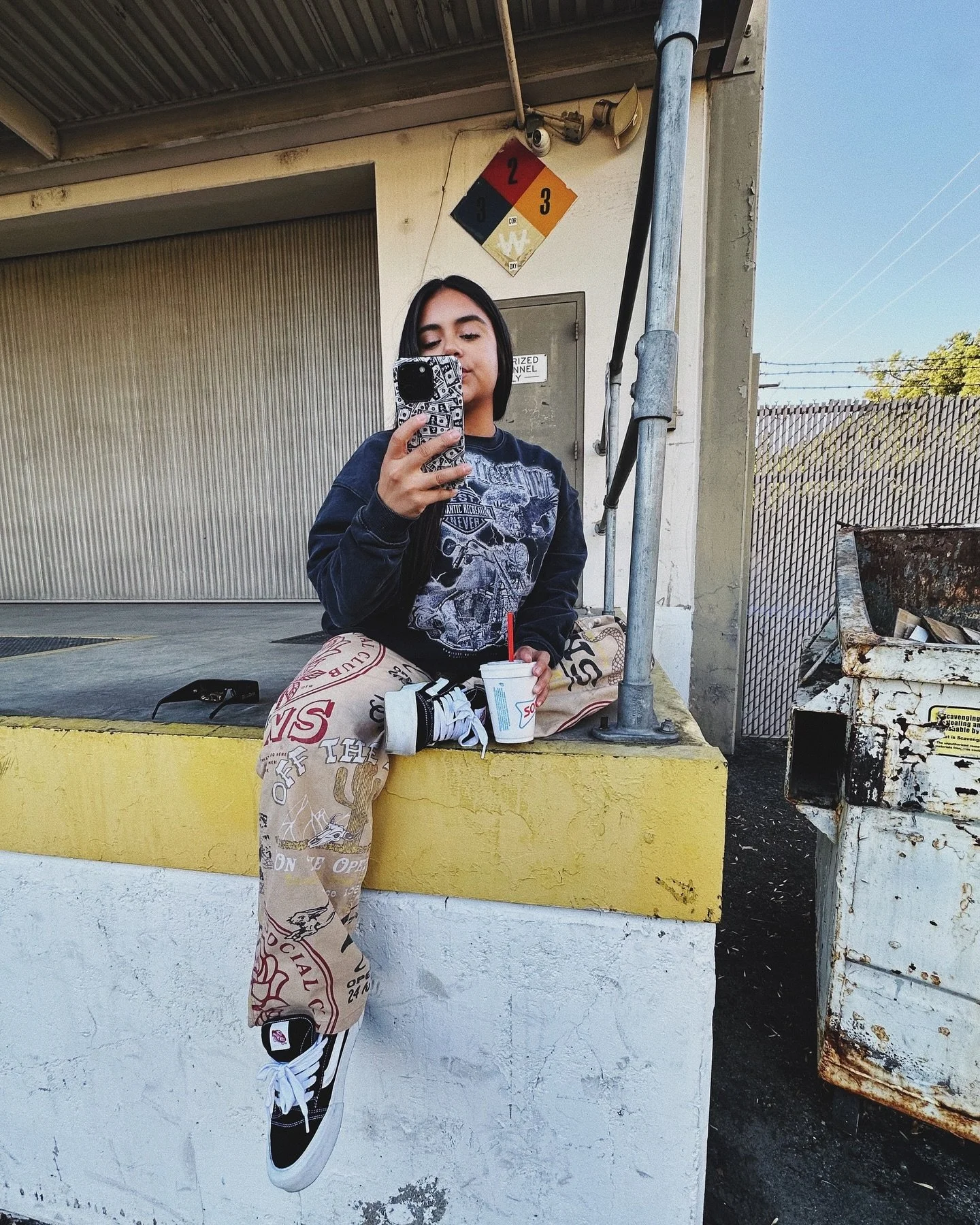 BBHMM🖤📱