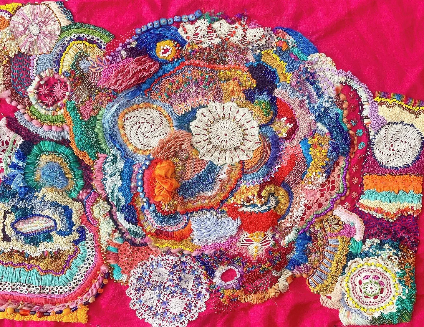 This is one of the most densely stitched pieces going into my November exhibition, &ldquo;Stitched Perspectives&rdquo;, with @alissa_cook_photoembroidery at The Corner Gallery, Stanmore. The finish is in sight! 😃

#elizabethsullivanart 
#elizabethsu