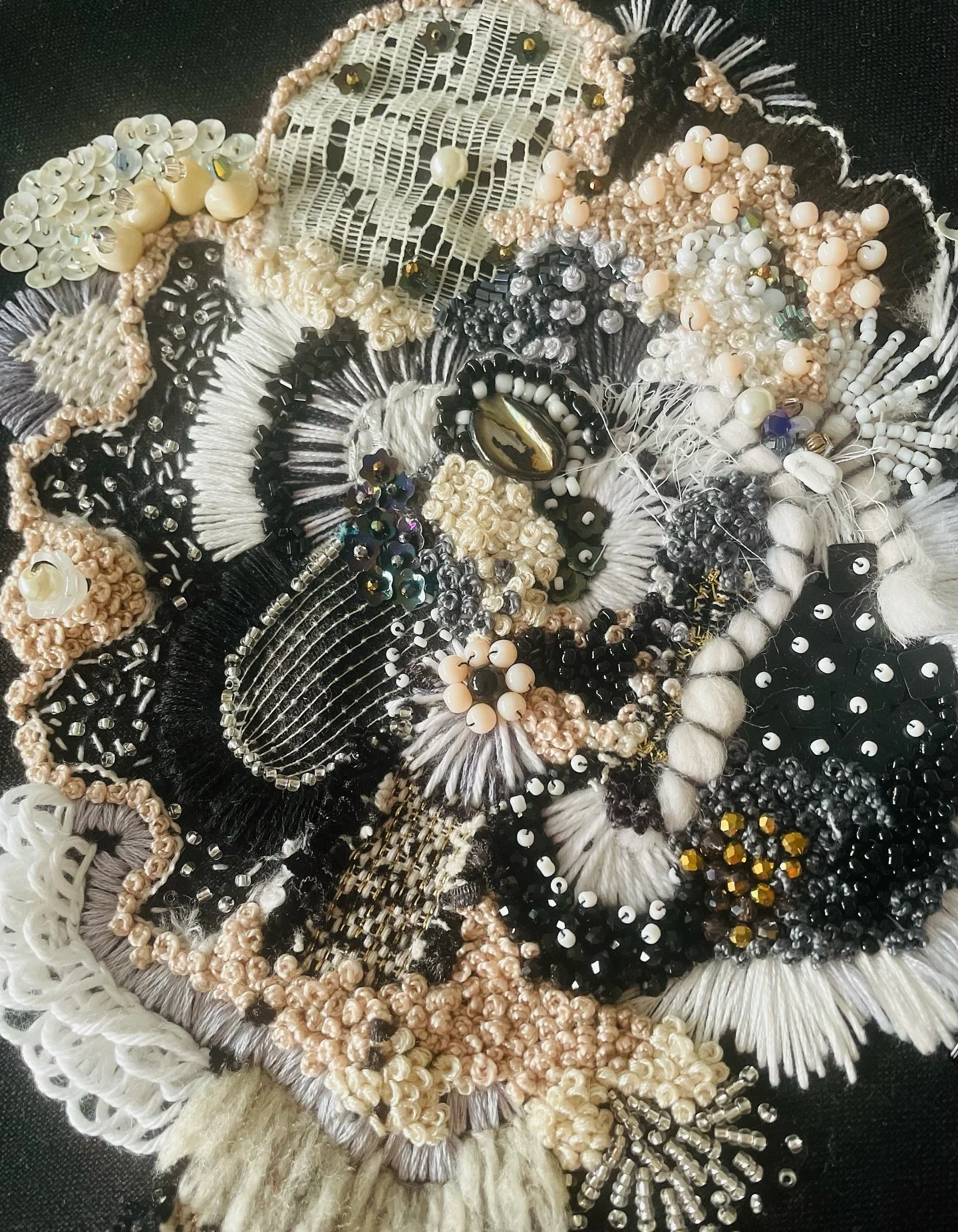 I&rsquo;m so into this piece that I started a couple of days ago, I&rsquo;ve spent hours working on it today. 😊