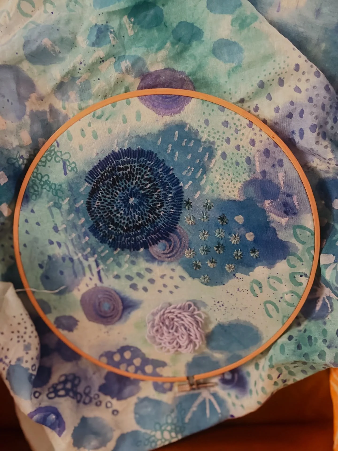 Yep, couldn&rsquo;t resist starting  another piece! Painted the fabric&hellip;&hellip;