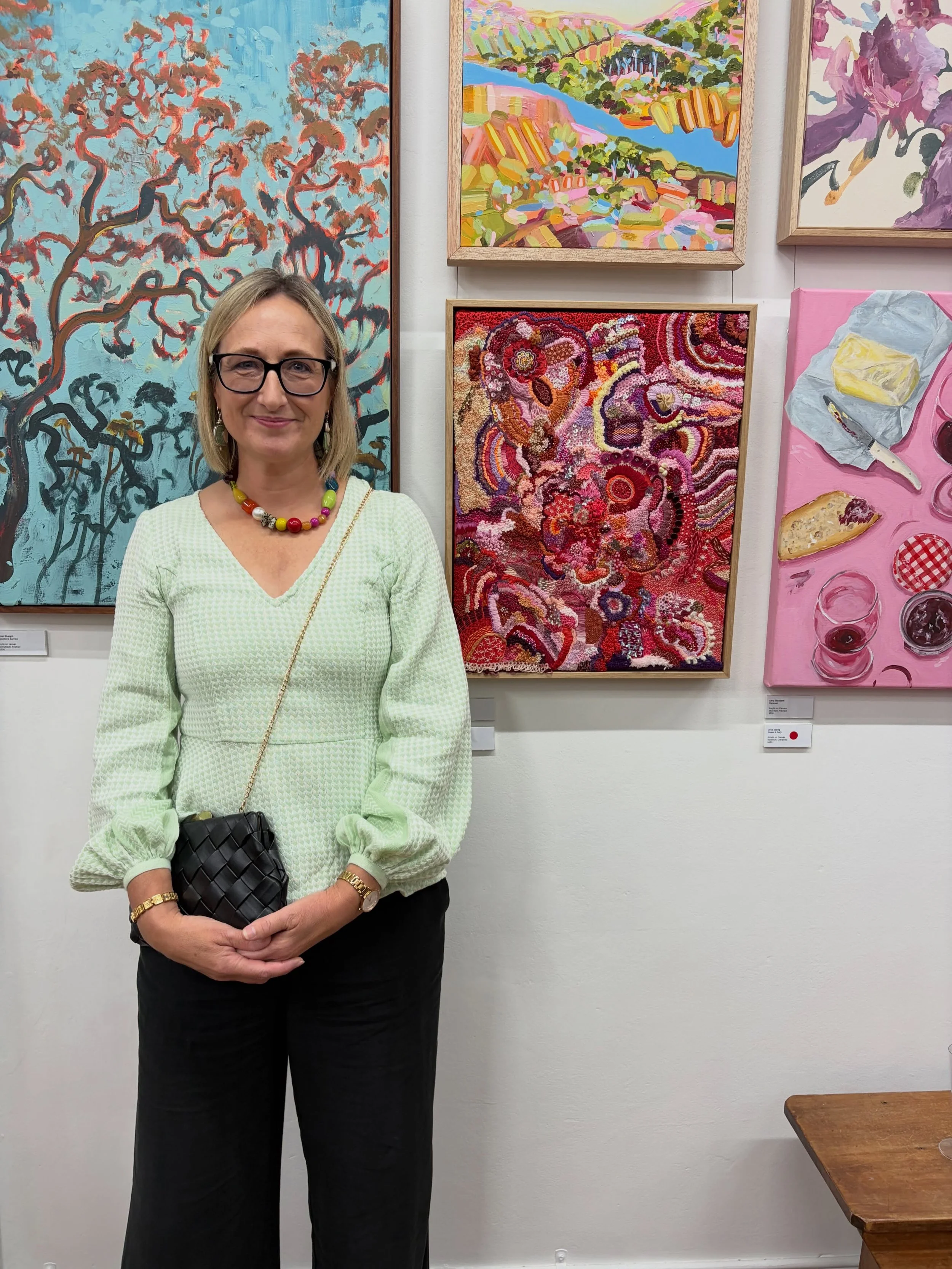 Massive congratulations to Jessie, the owner of the new Art Gallery @somethingelsegallery in Manly, on a fantastic Gallery launch tonight! 

Thank you for including two of my works in the opening group show &ldquo;The Beginning&rdquo;.

Such a fun ni