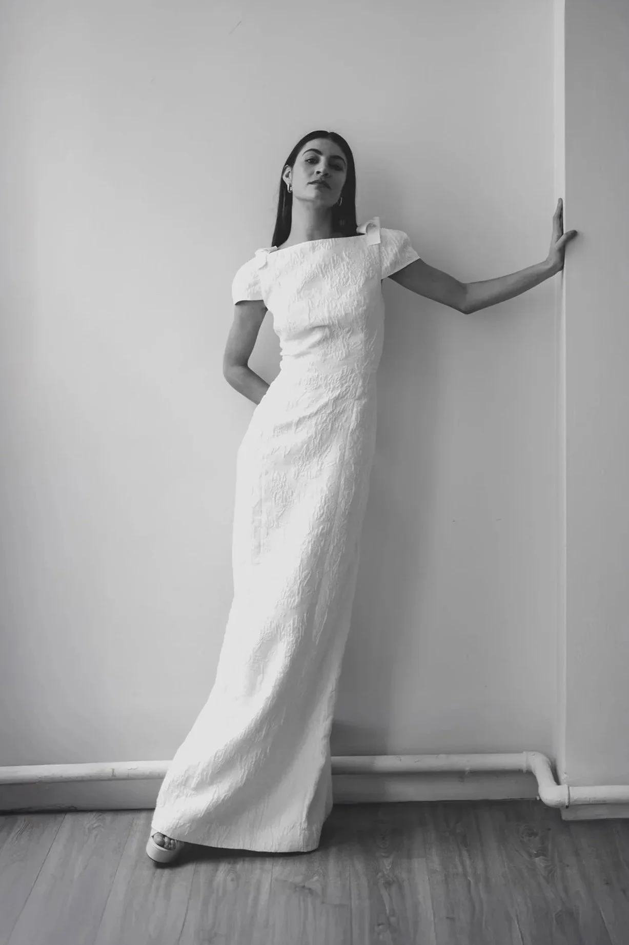 CAP SLEEVE COLUMN GOWN