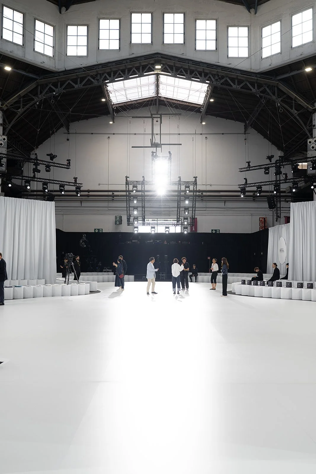UNBRIDLED STUDIO-BARCELONA-BRIDAL-FASHION-WEEK-RUNWAY-2026-6.jpg