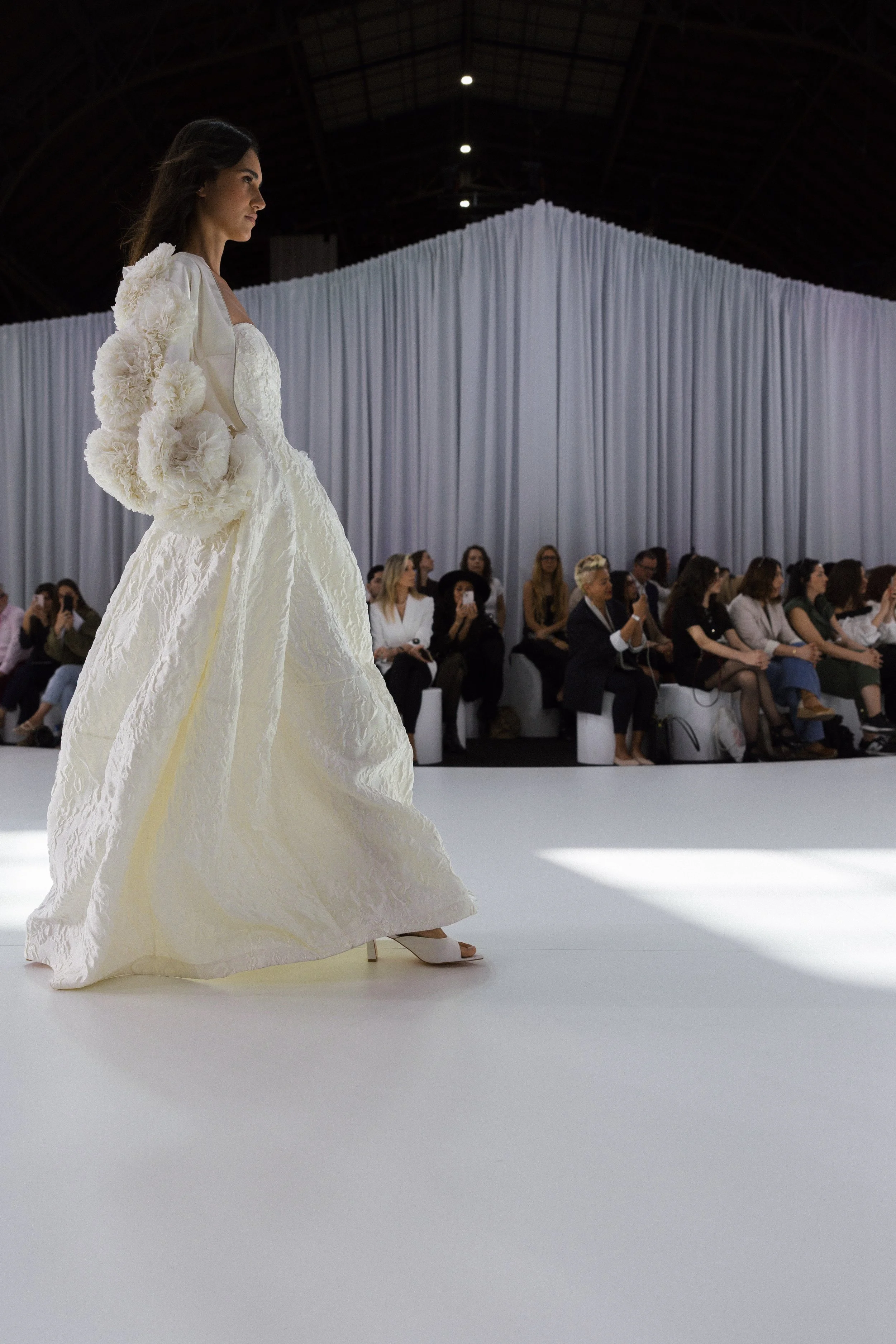 UNBRIDLED -STUDIO-BARCELONA-BRIDAL-FASHION-WEEK-RUNWAY-2026-20.jpg