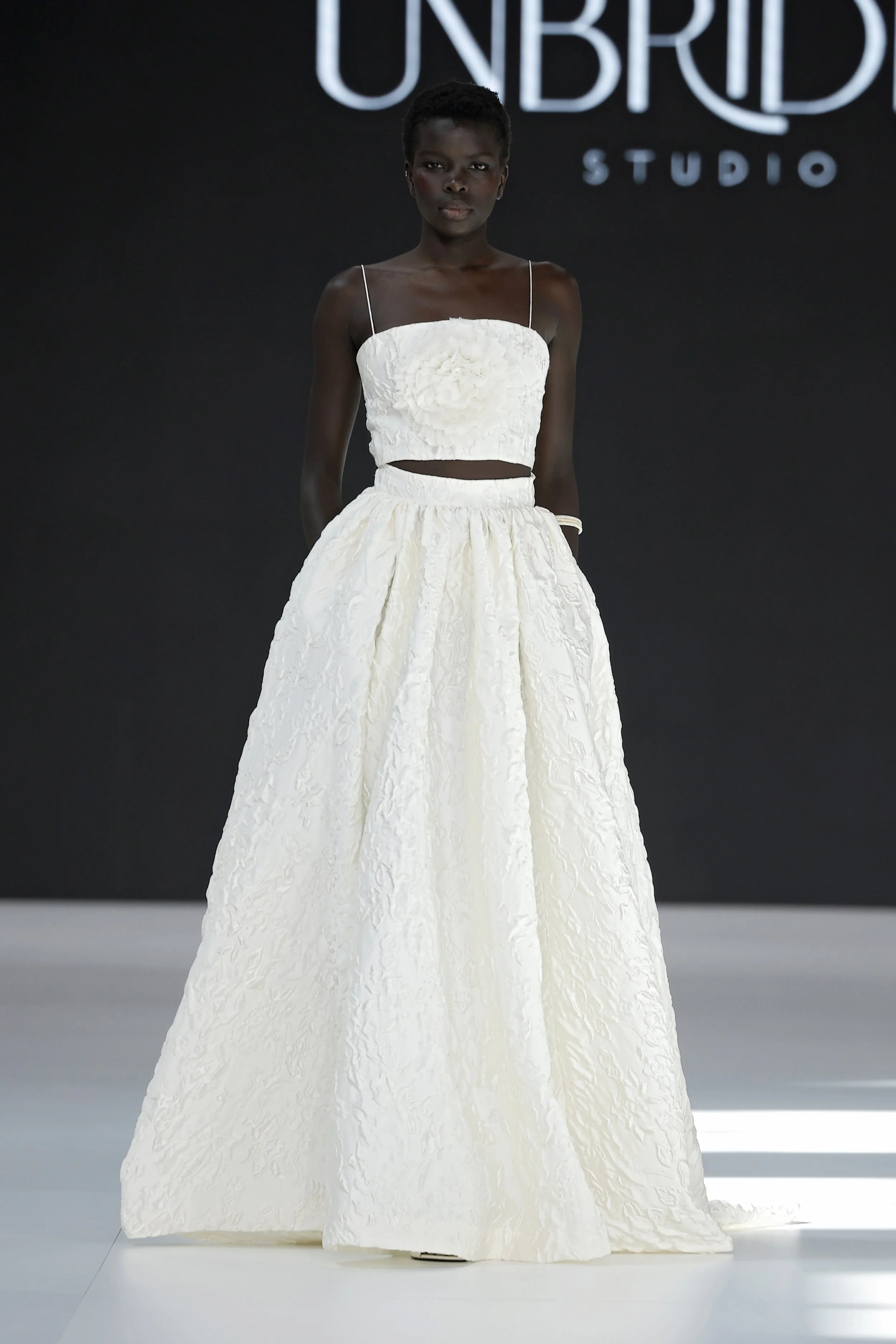 UNBRIDLED -STUDIO-BARCELONA-BRIDAL-FASHION-WEEK-RUNWAY-SHOW-TRENDS-23.JPG