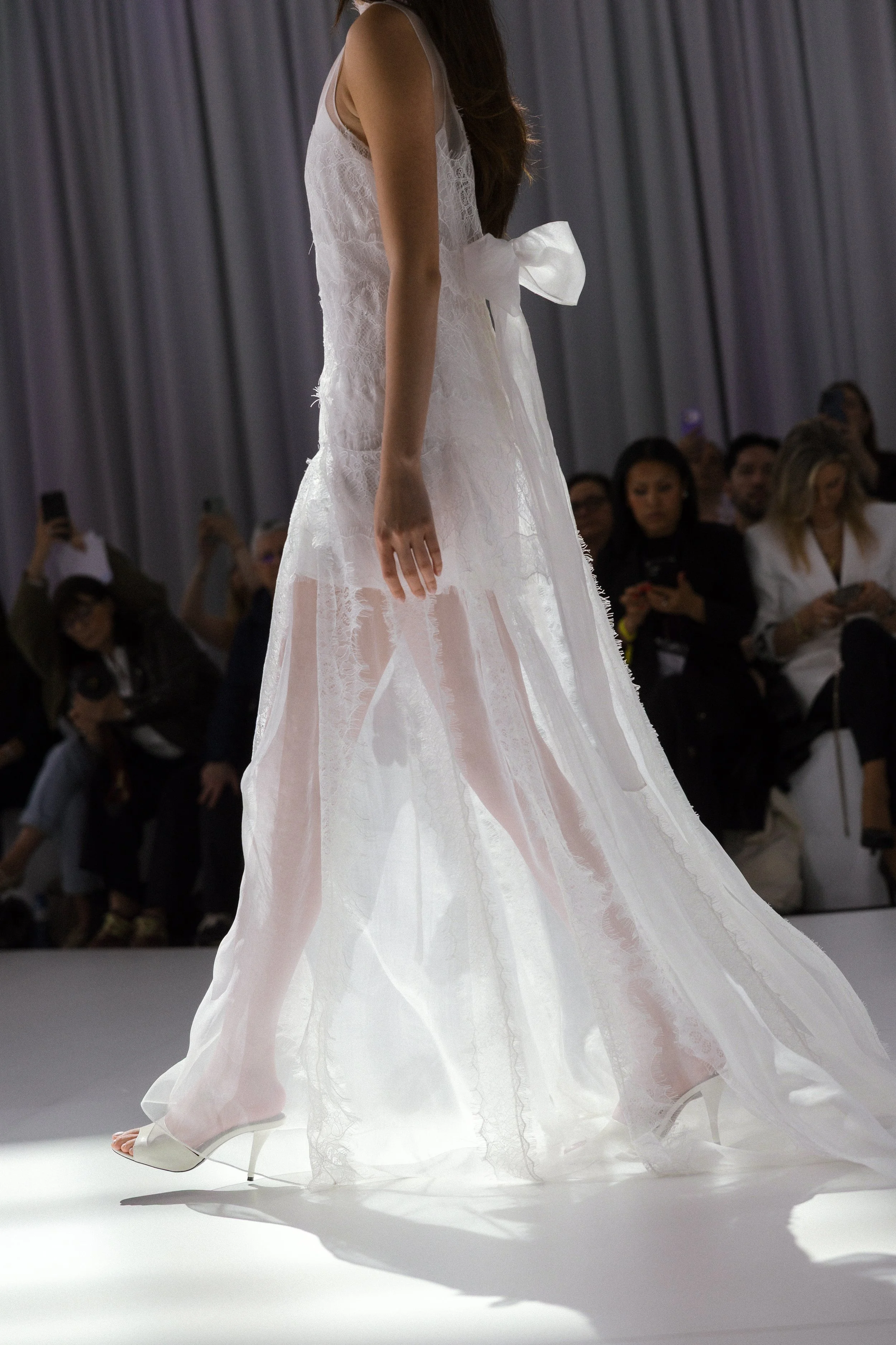 UNBRIDLED -STUDIO-BARCELONA-BRIDAL-FASHION-WEEK-RUNWAY-2026-2.jpg