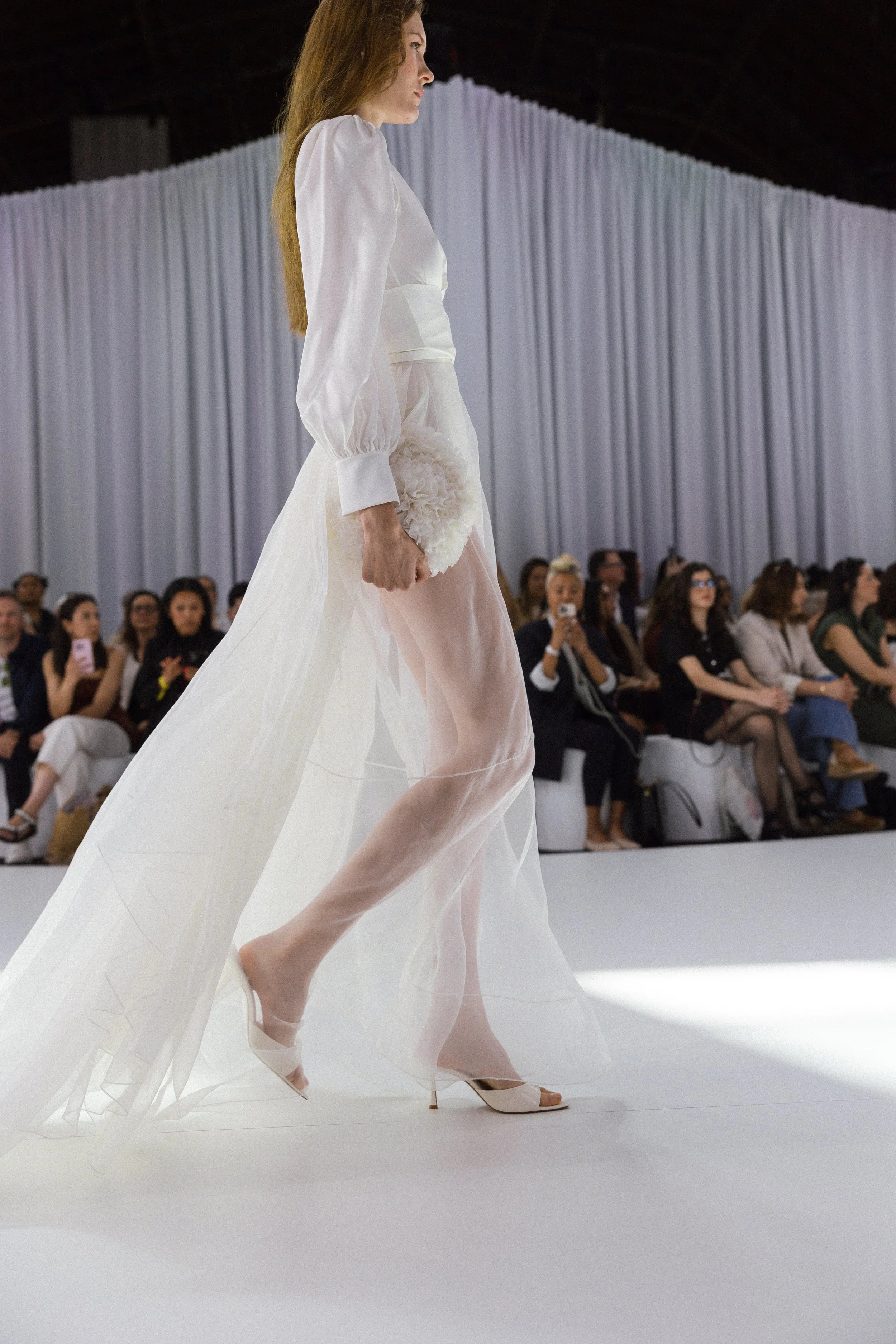 UNBRIDLED -STUDIO-BARCELONA-BRIDAL-FASHION-WEEK-RUNWAY-2026-10.jpg
