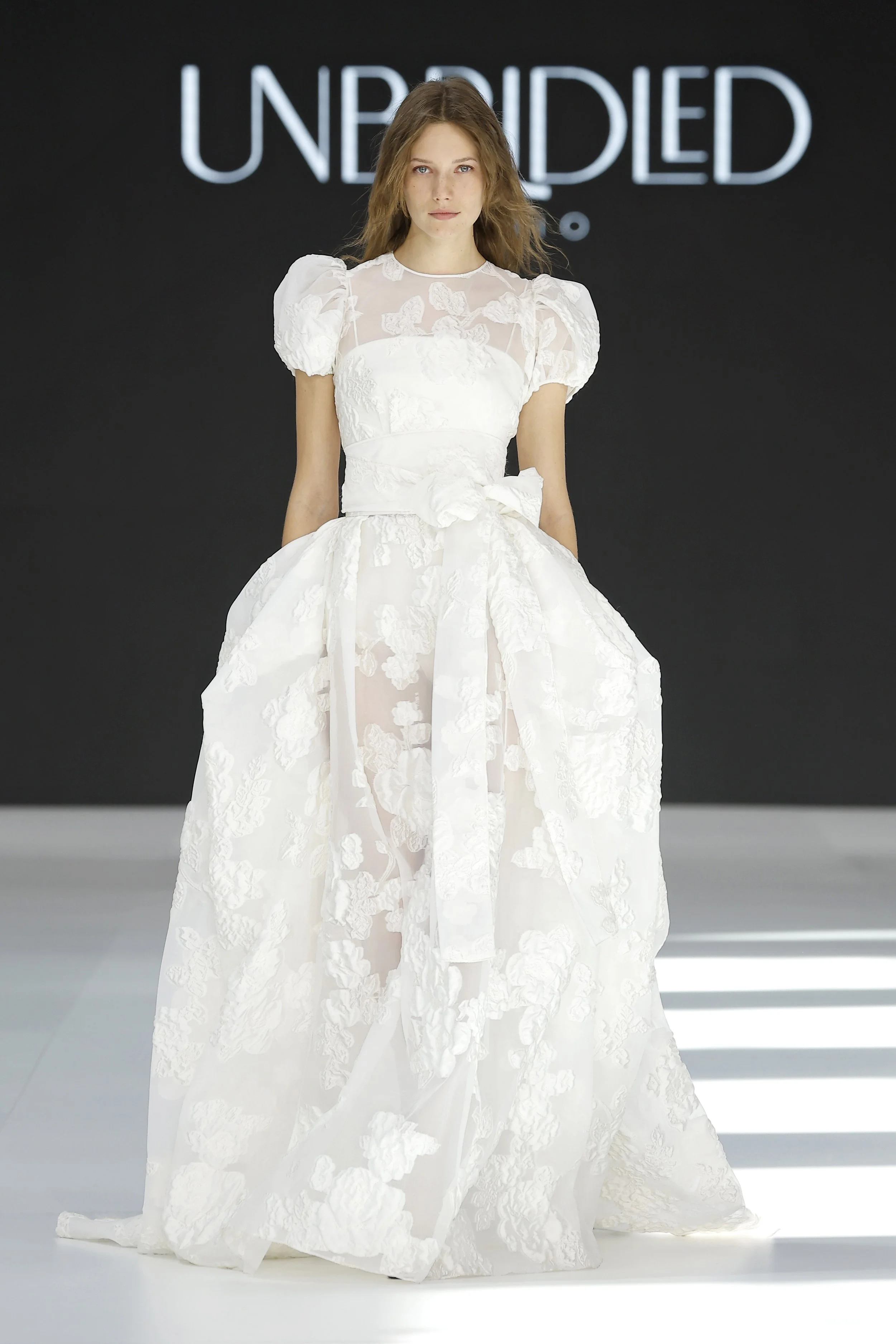 UNBRIDLED -STUDIO-BARCELONA-BRIDAL-FASHION-WEEK-RUNWAY-SHOW-TRENDS-10.JPG