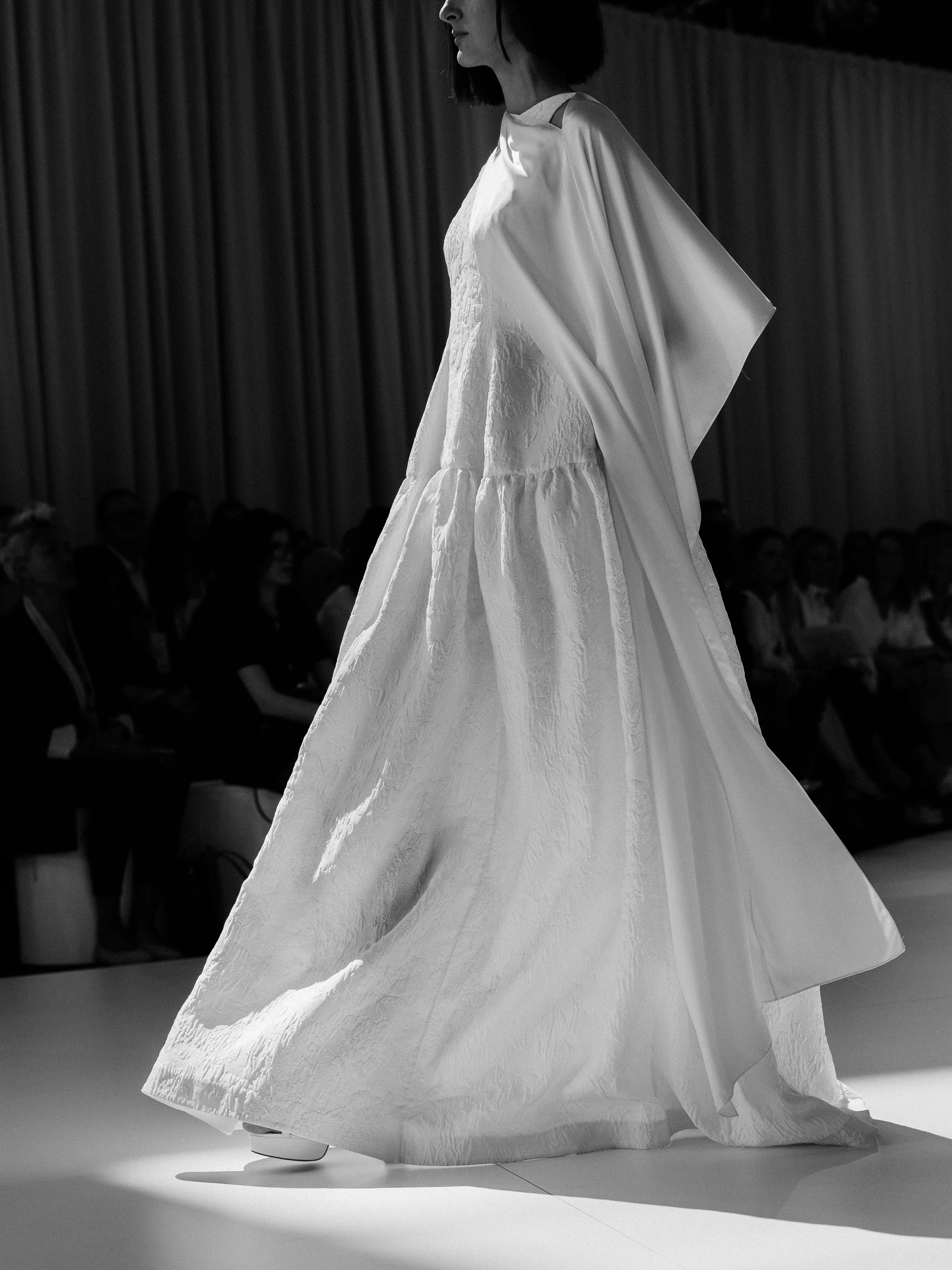 UNBRIDLED -STUDIO-BARCELONA-BRIDAL-FASHION-WEEK-RUNWAY-2026-3.jpg