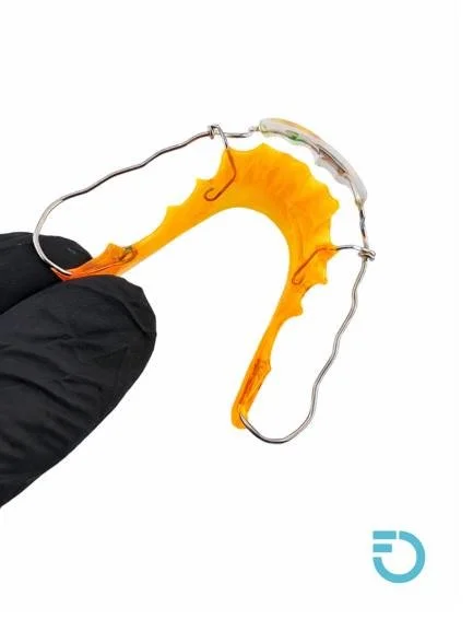 🟠✨ &iexcl;El naranja que enamora!
Porque la ortodoncia tambi&eacute;n puede tener color y personalidad. 🙌
Este es uno de nuestros retenedores Gianelli fabricado en un vibrante color naranja, combinando funcionalidad, precisi&oacute;n y un toque de 
