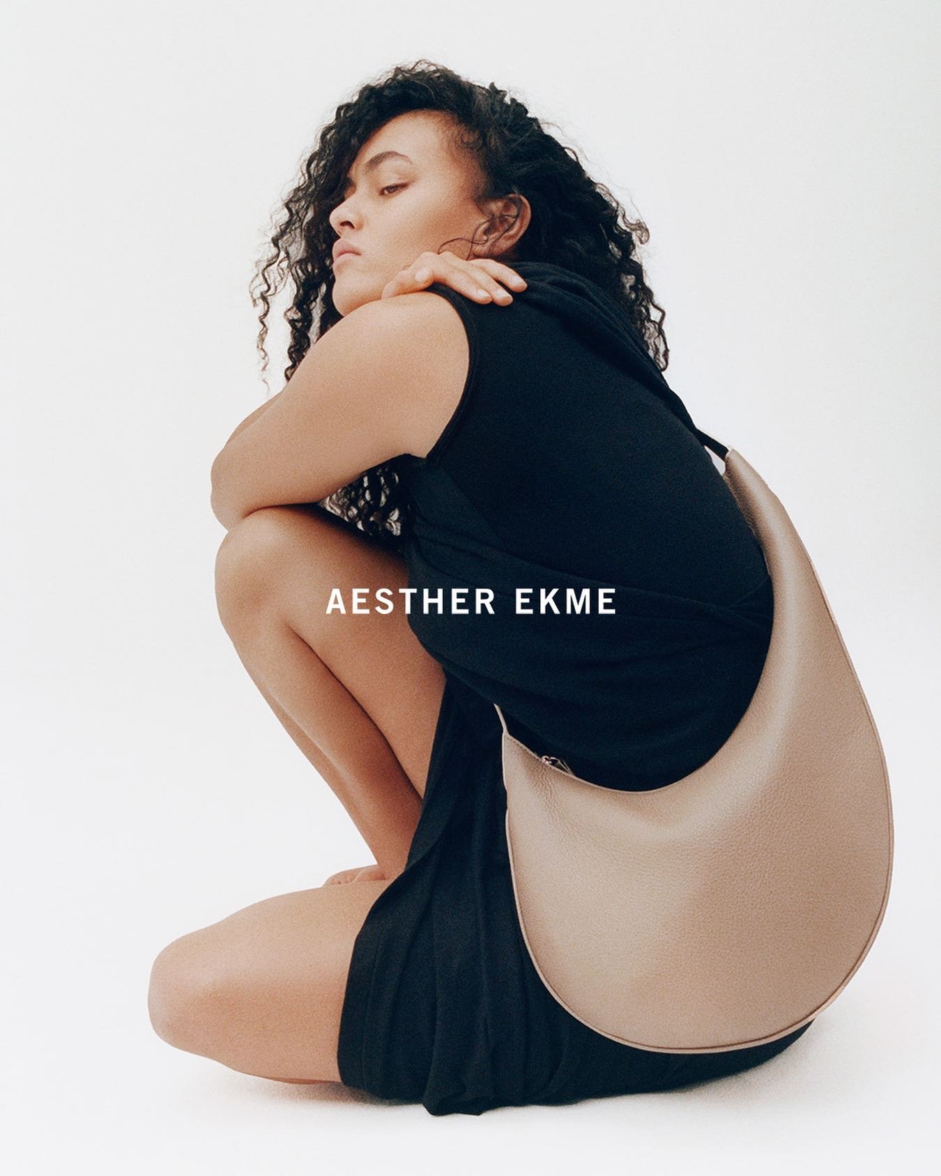 AESTHEREKME14.jpg