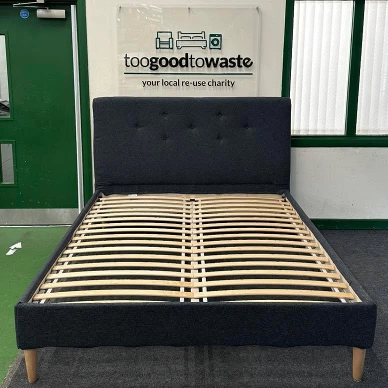 ✨ YNYSHIR ✨ ABERDARE ✨ TREORCHY ✨

🛏️ KING SIZE BED FRAMES - &pound;100 EACH 🛏️

👑 Why not give your bedroom the royal treatment it deserves? 👑

We have recently sourced some  flat packed king size bed frames which are now available in all three 