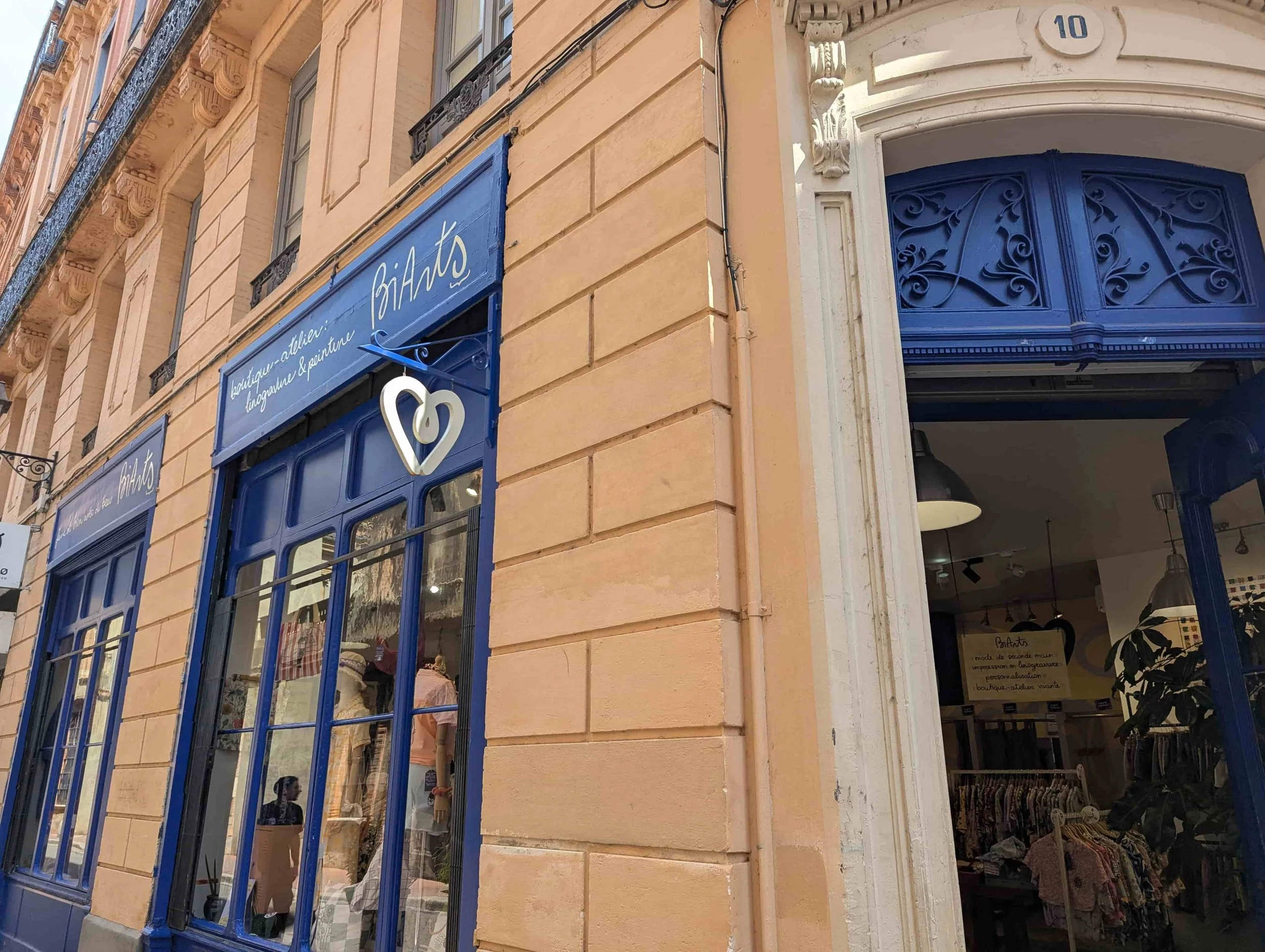 Front of a store in Toulouse