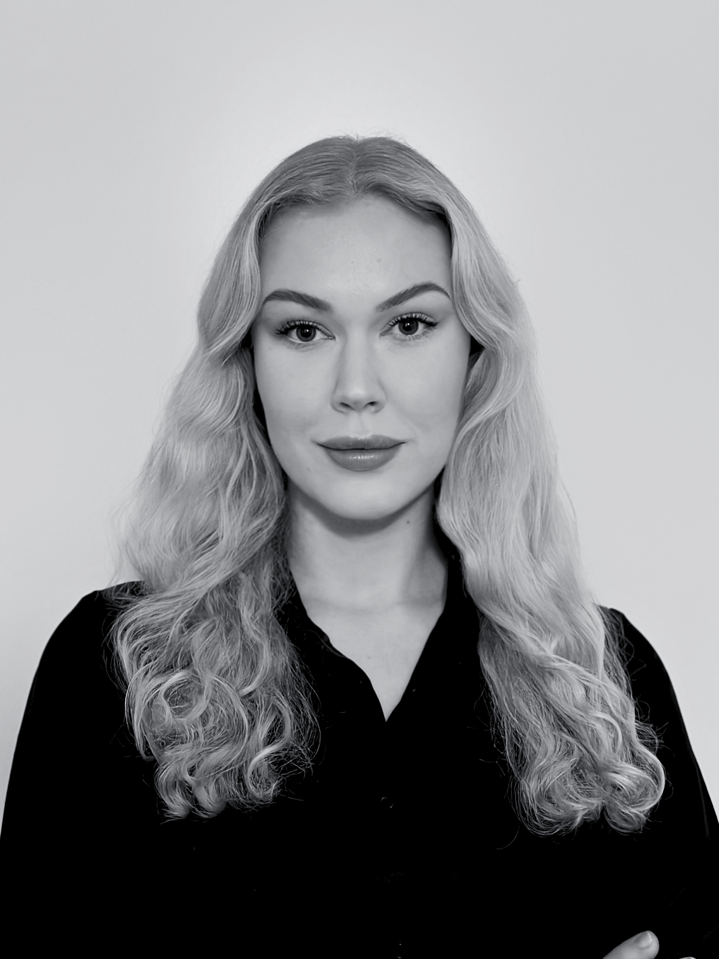 Portrait of a Executive Assistant at Smart Mentoring.
