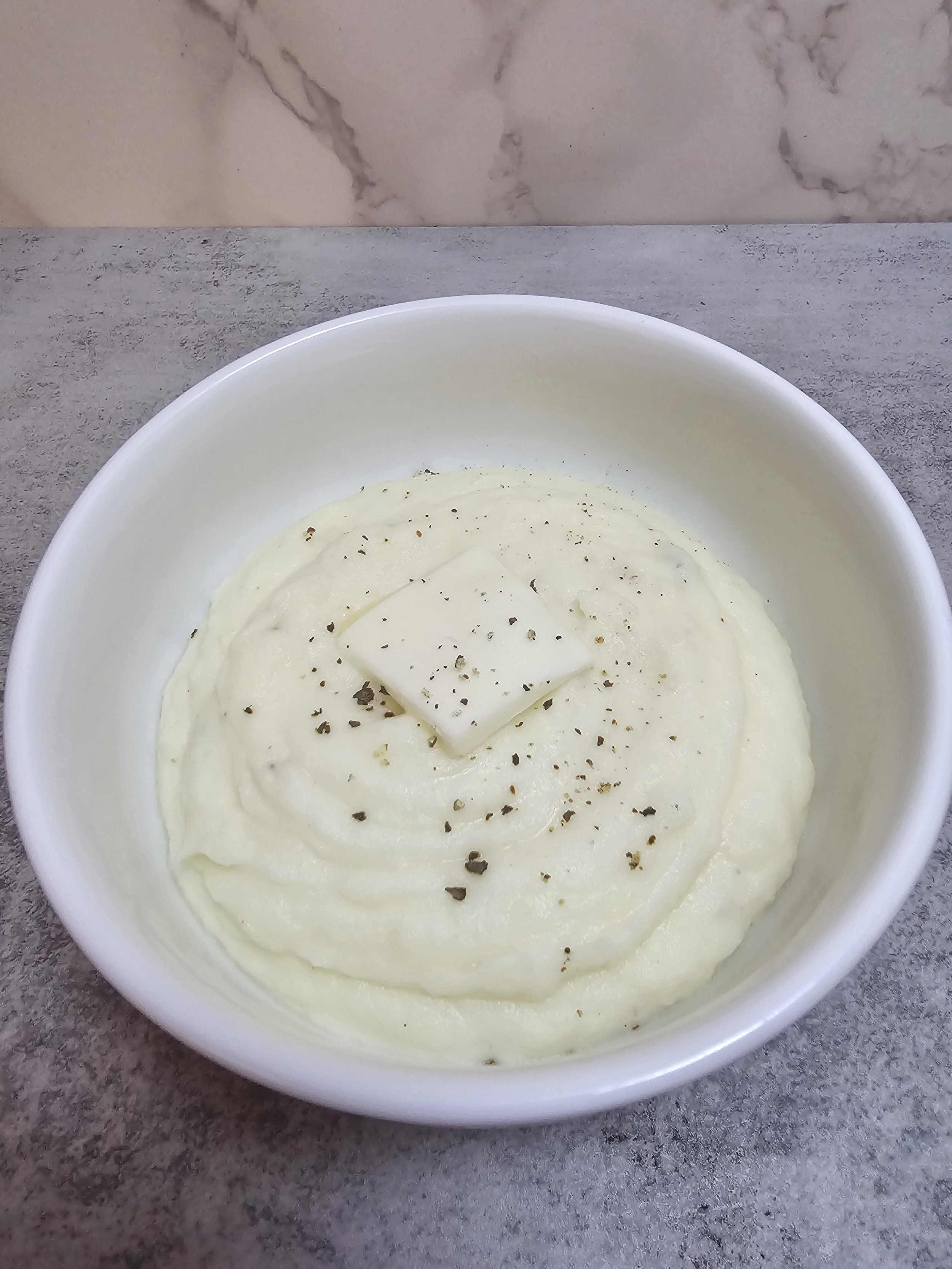 Horseradish Whipped Potatoes