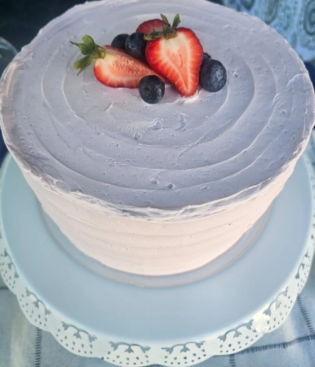 Mixed Berry-Strawberry Cake