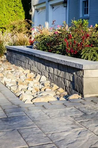wall-caps-and-pool-coping-Piedimonte-couronnement-et-contour-de-piscine-A00427_05_332.jpeg