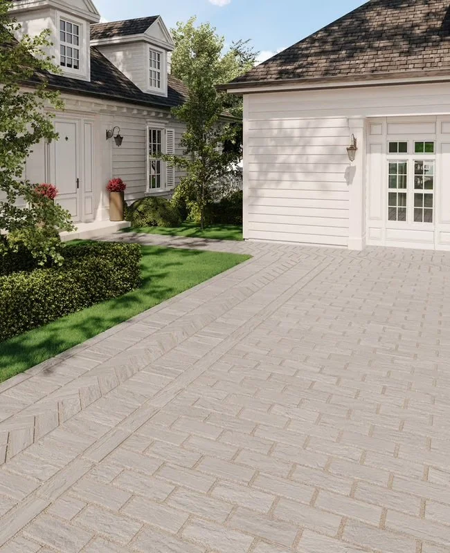 brick-pavers-Mika-pavés-Primer-TechoBloc-Series2023_06_Mika-driveway-WEB.jpeg