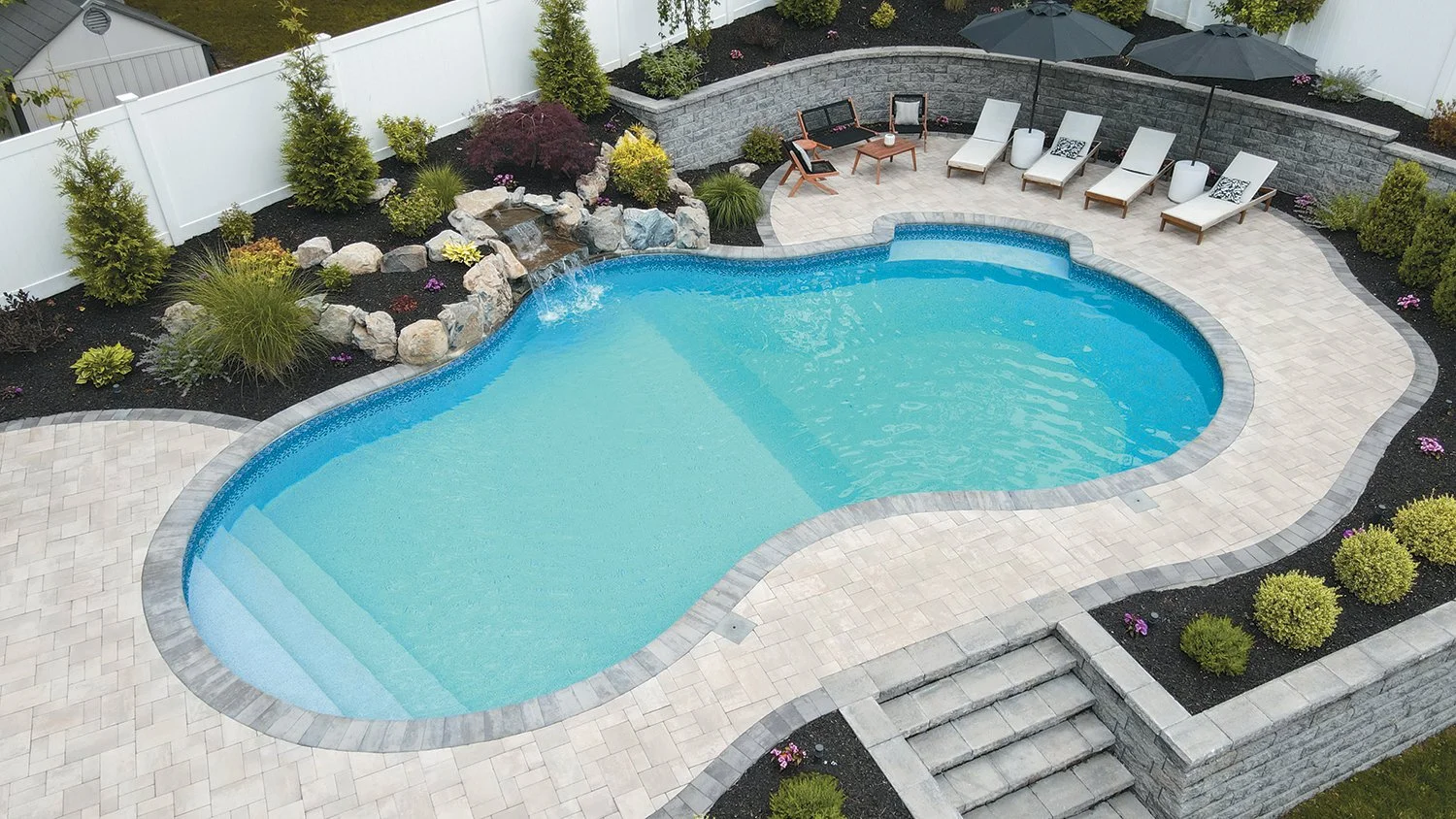 STONE-RIDGE_CHESAPEAKE-BLEND_2025_POOL_PAT_WALL-5.jpg