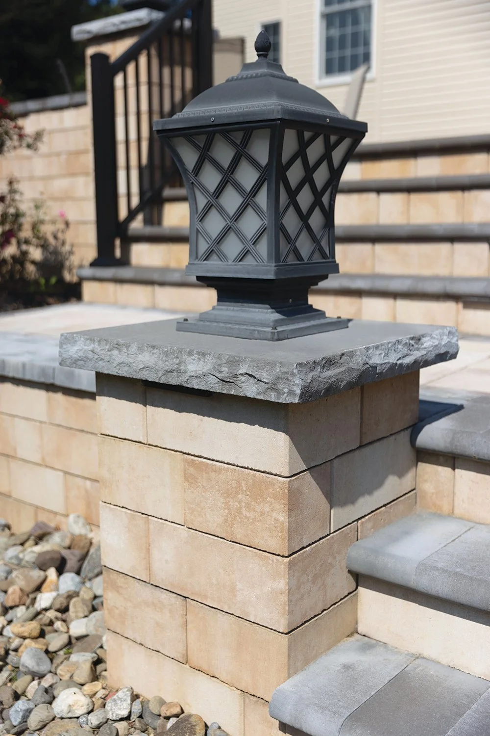 STONEGATE-CONTEMPORARY-PIER_TRAVERTINA_2025_WALL-3.jpg