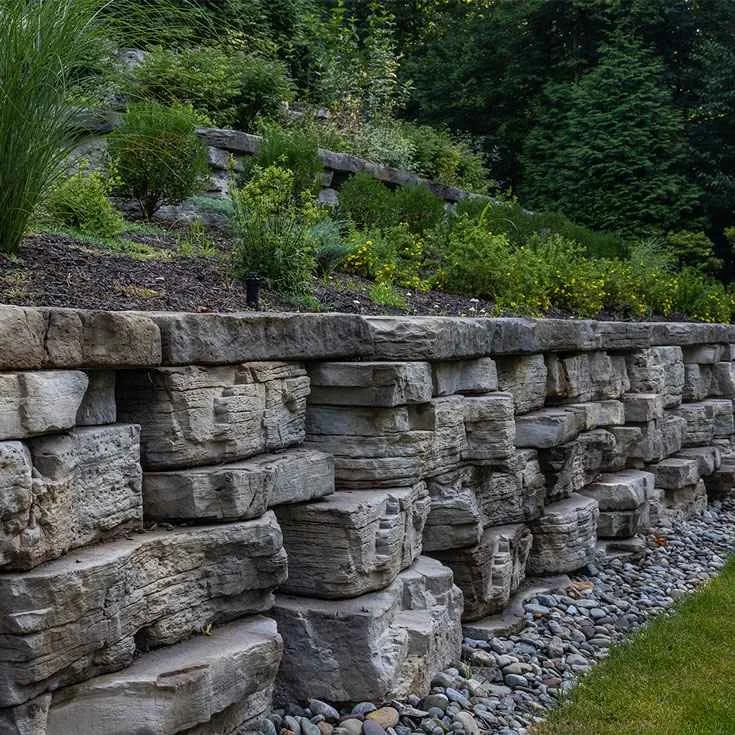 Walls-Outcropping-York-Brown-3.jpg