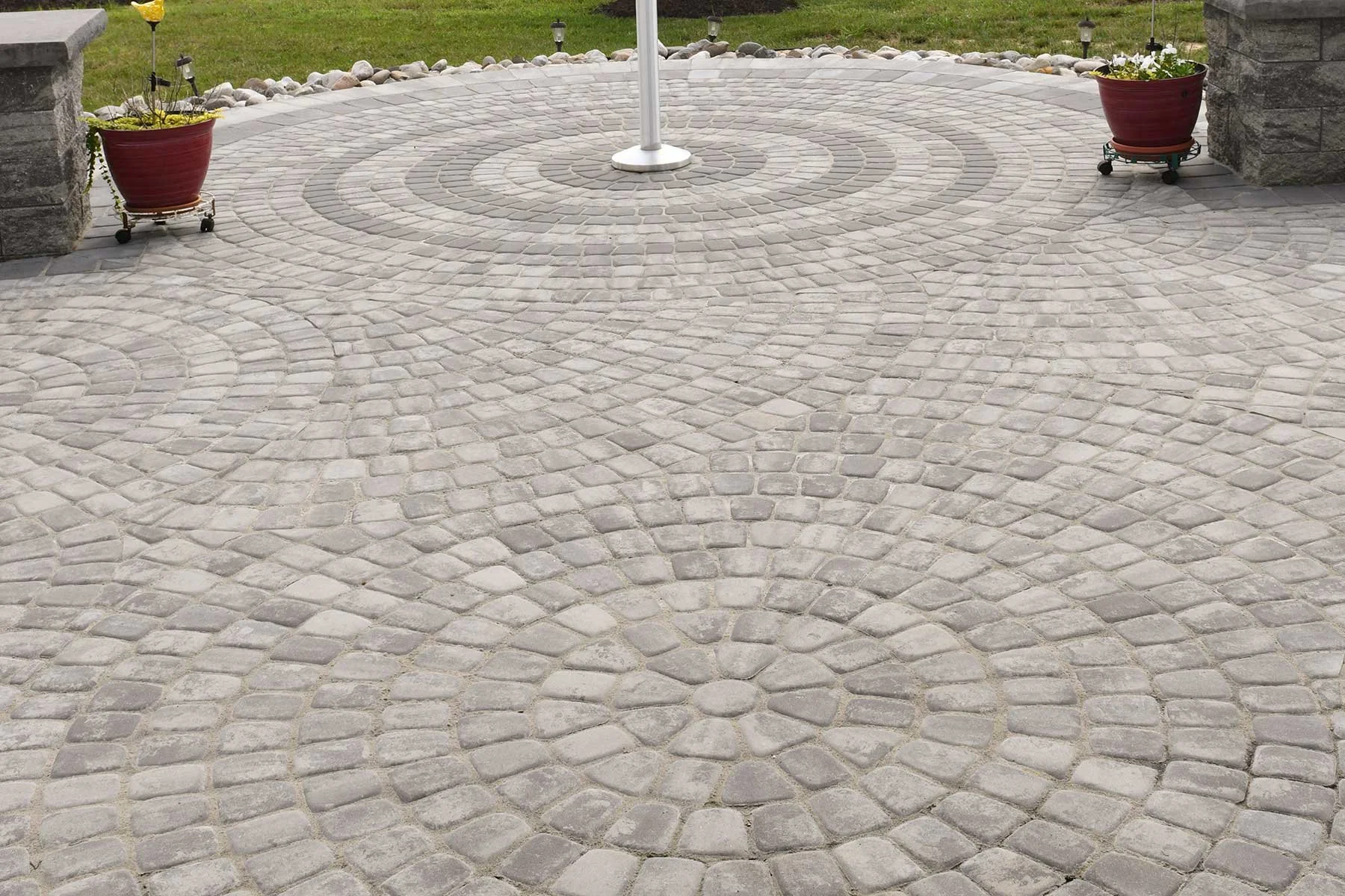 GRANITE-CITY-BLEND-AND-CHARCOAL.jpg
