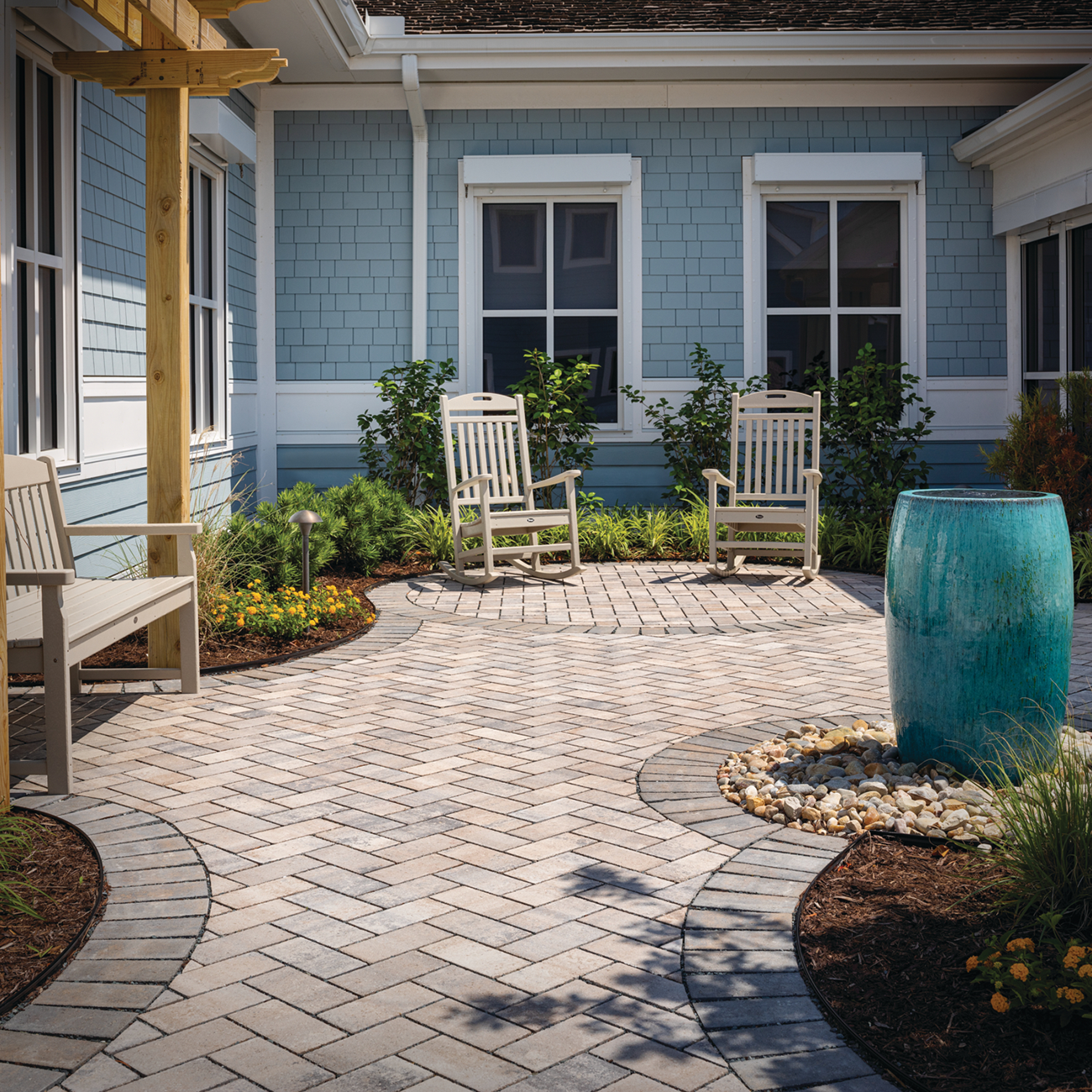 GMS_JUNE2019_Aqualine_beauty001.png