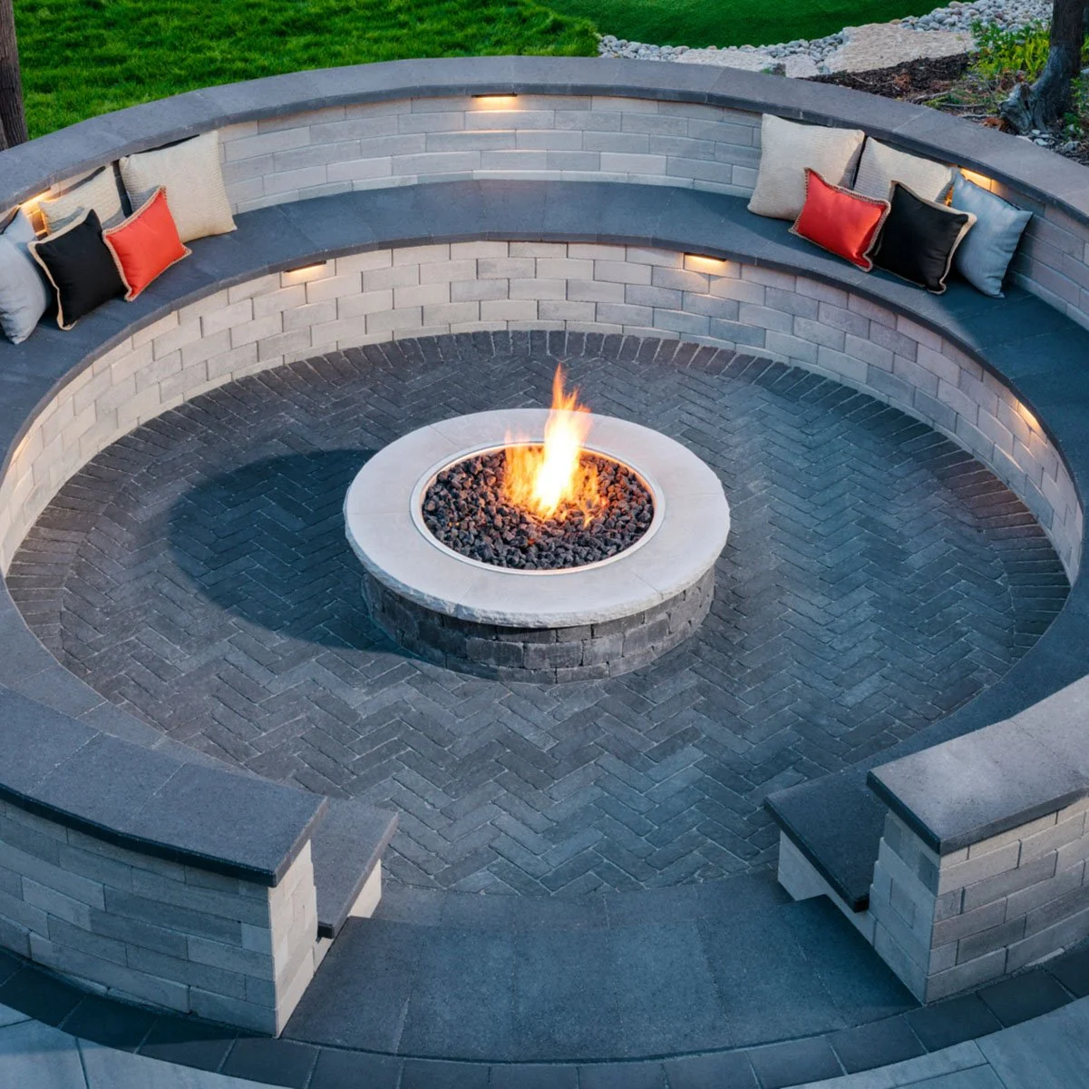BrooklynPaver_lifestyle02_2024.jpg