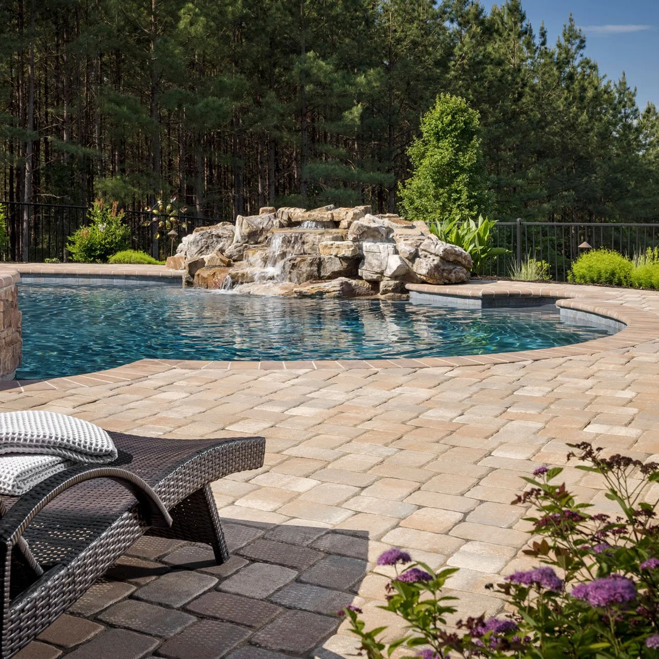 MIDATLANTIC_Crofton_MAY2021_LondonCobble_beauty04.jpg