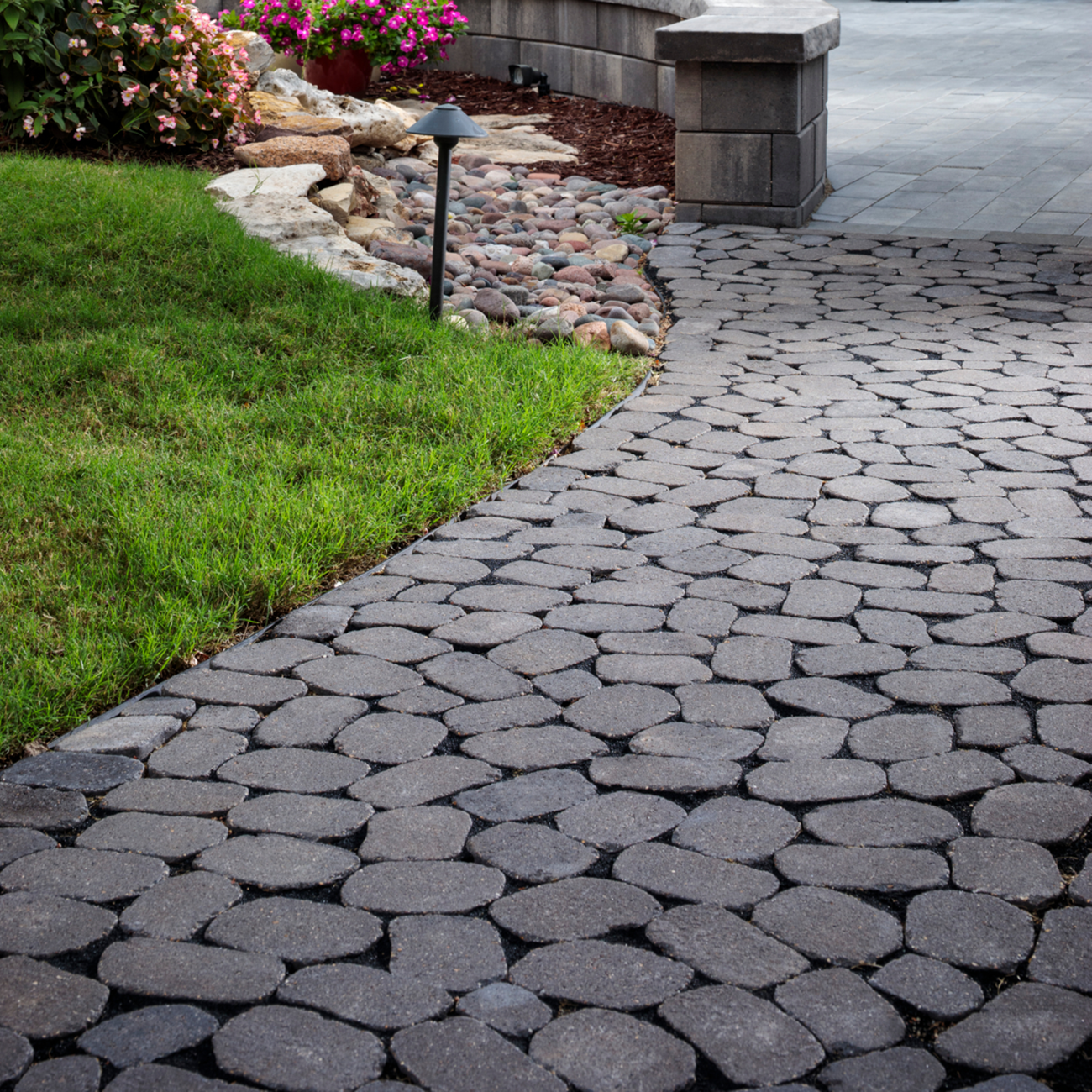 AdamsE_BelgianCobble_beauty2.png