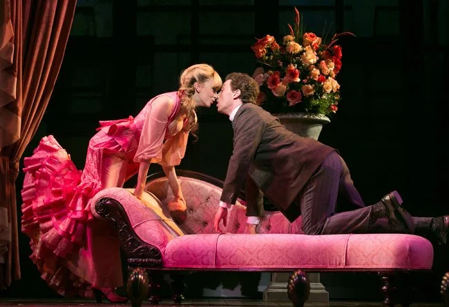 A Gentleman's Guide to Love and Murder