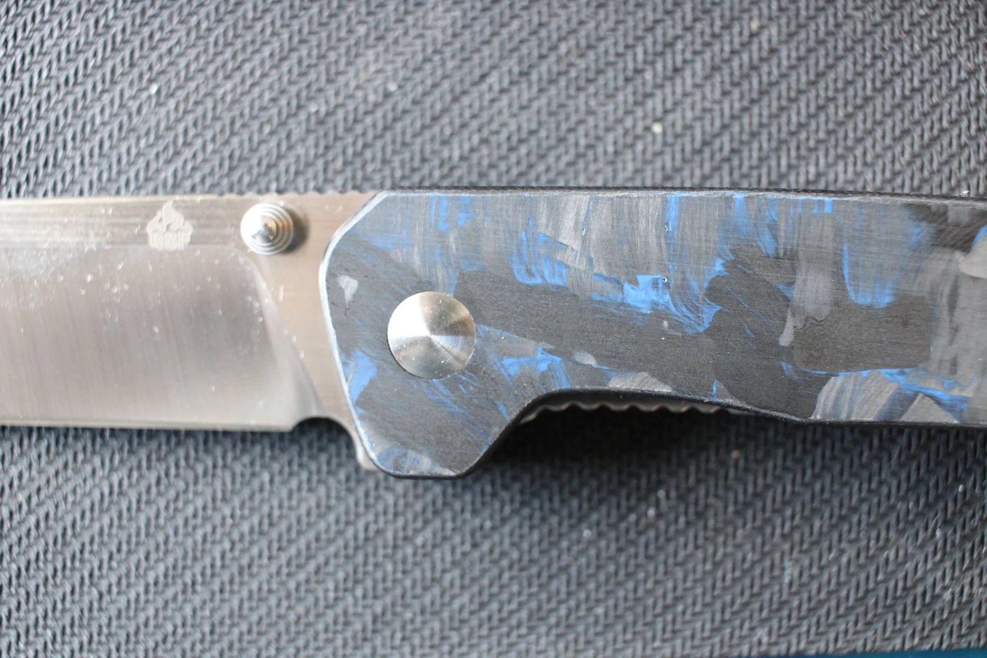 QSP Knife- Lark Model Flip