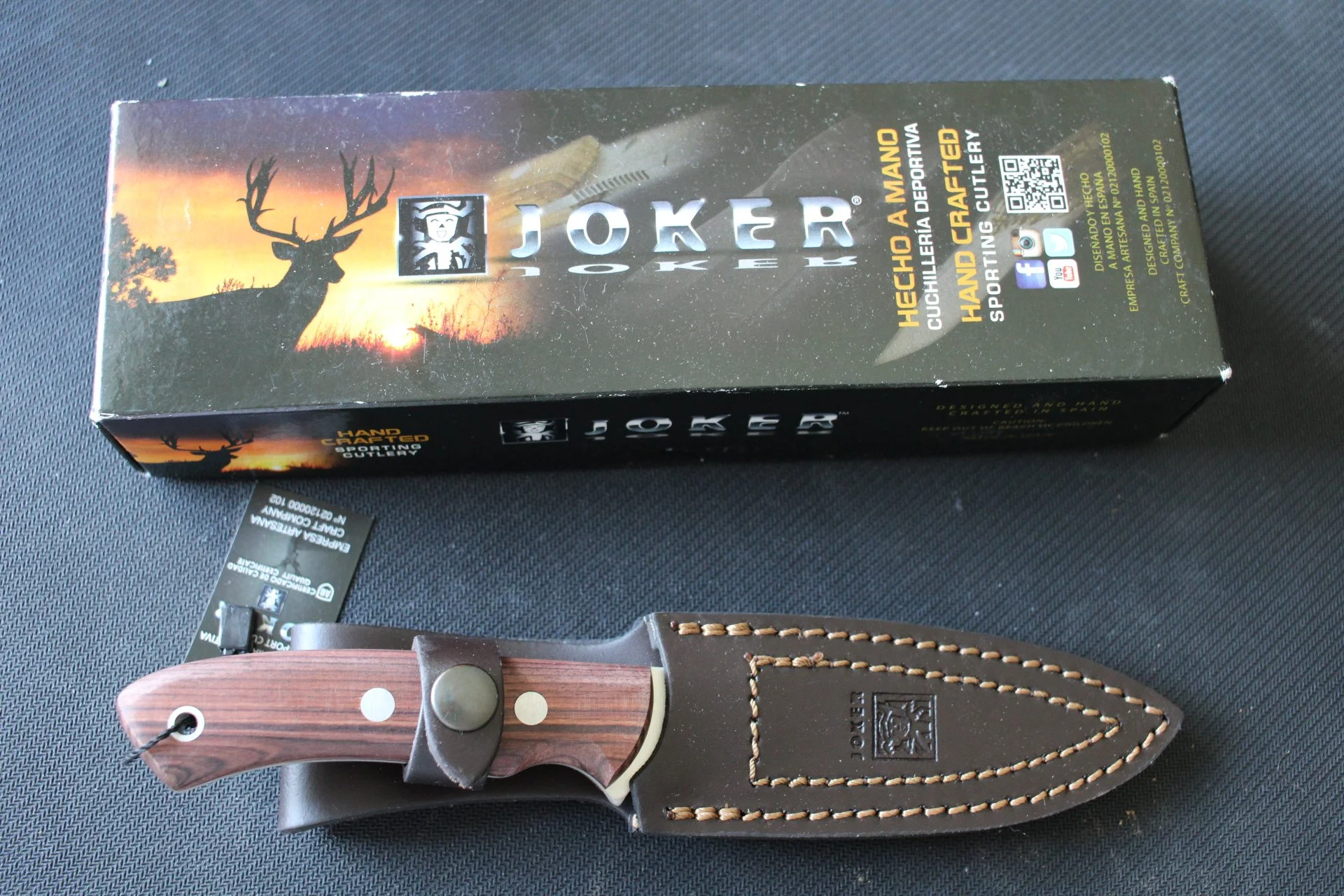 Joker Knife