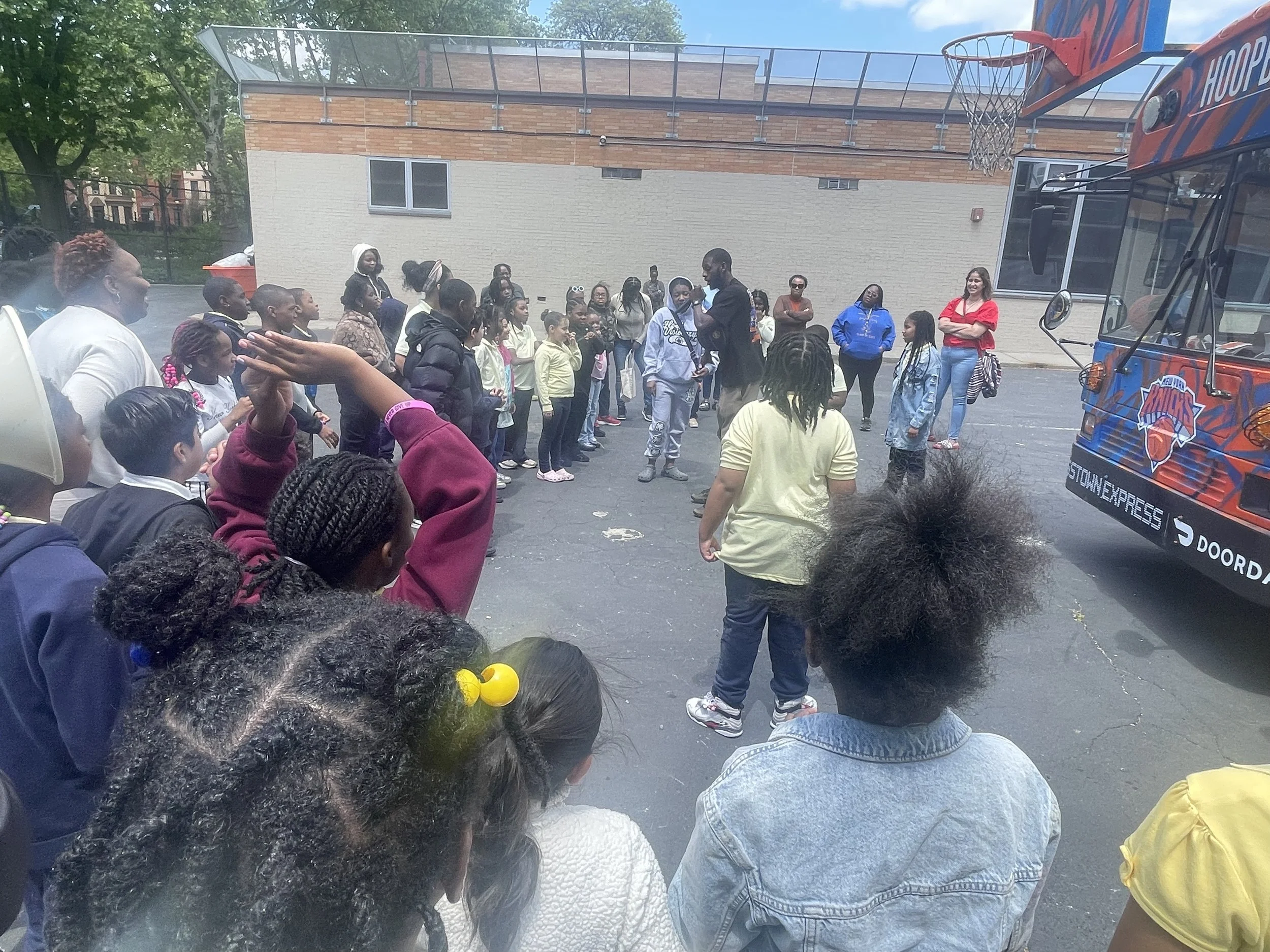 Hoops For Bus 15